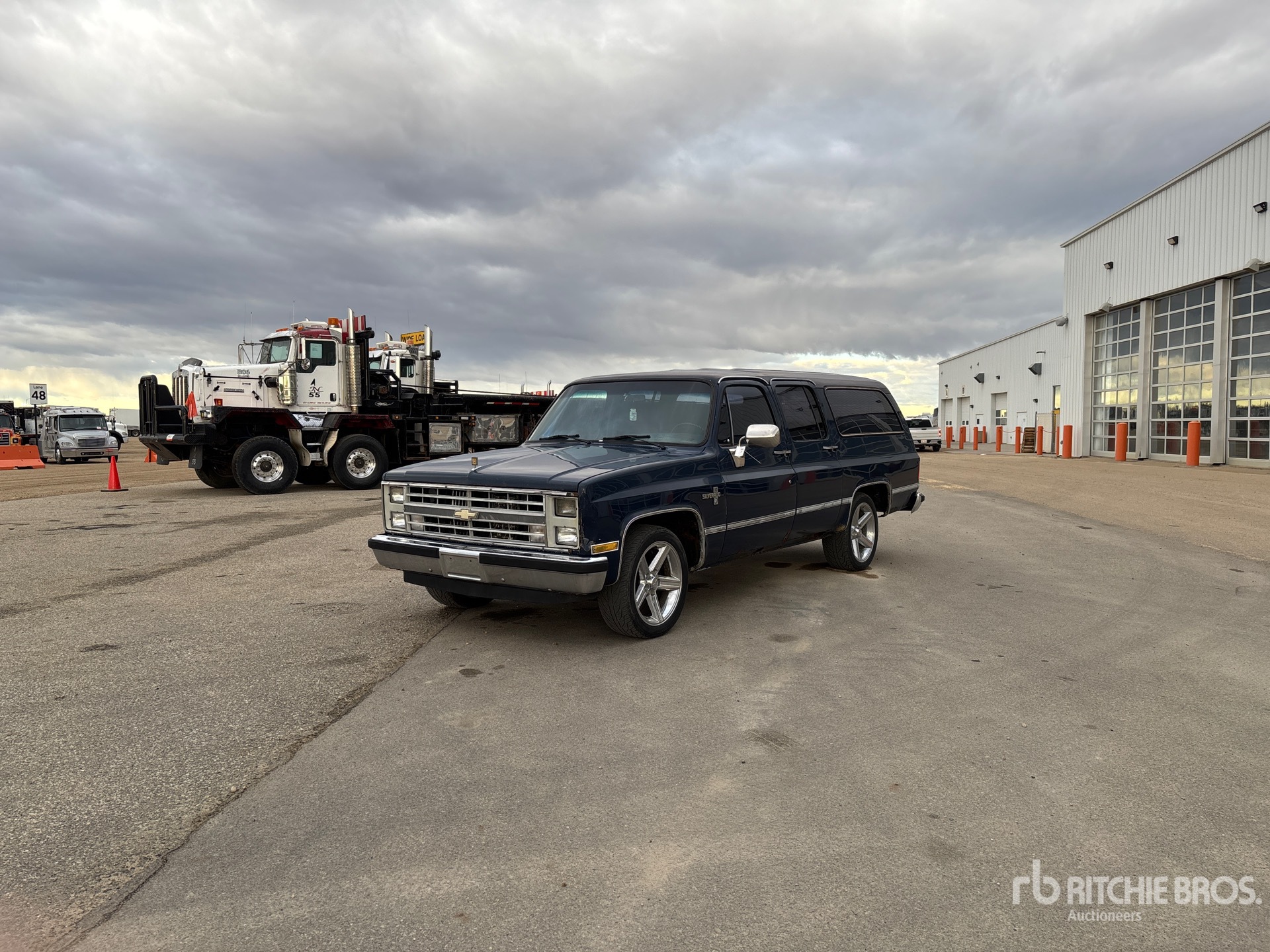 1984 Chevrolet SUBURBAN C10