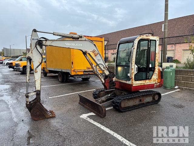 2004 Takeuchi TB135 Mini Excavator: <6.6t