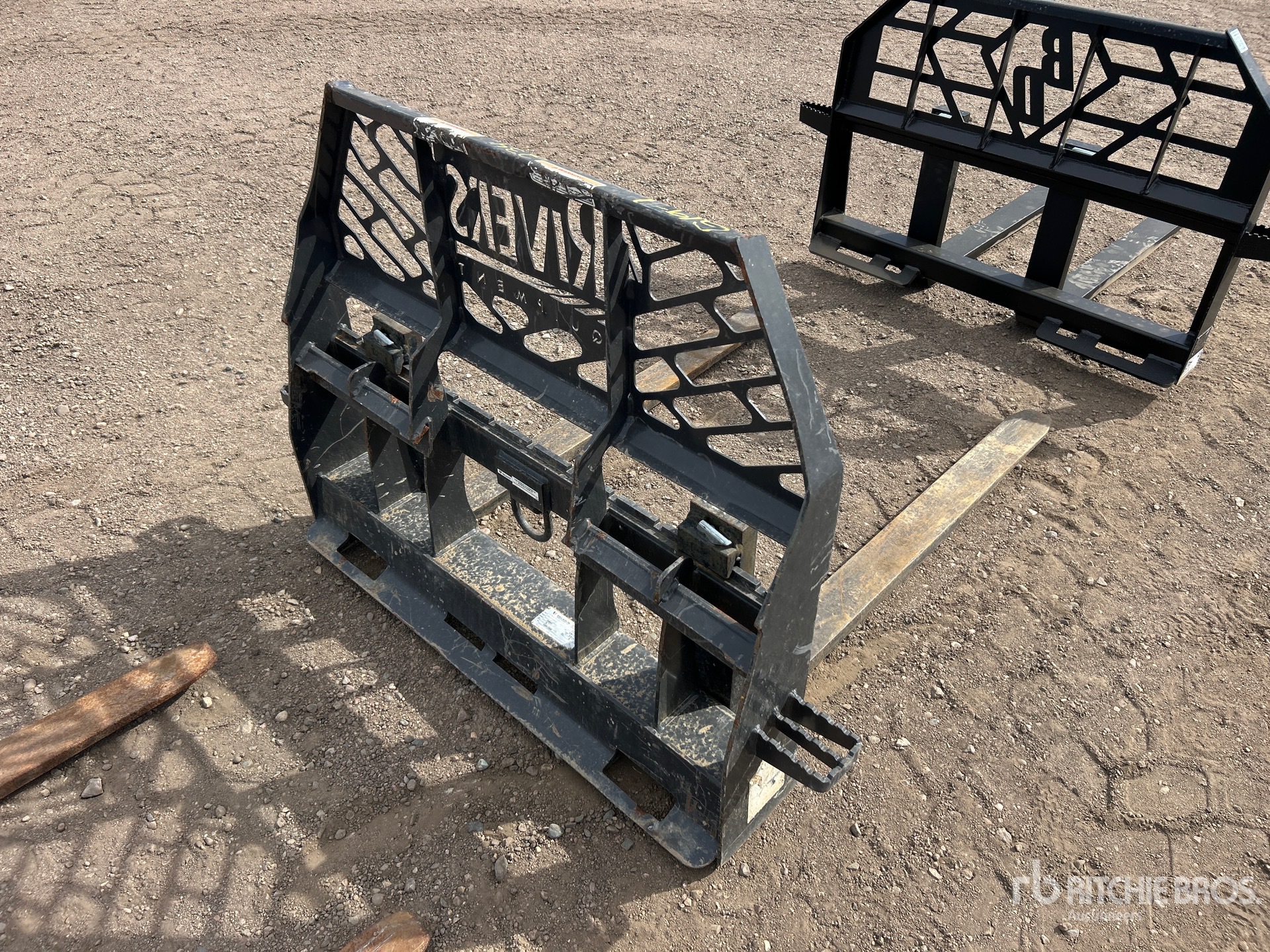 Paladin 48 IN