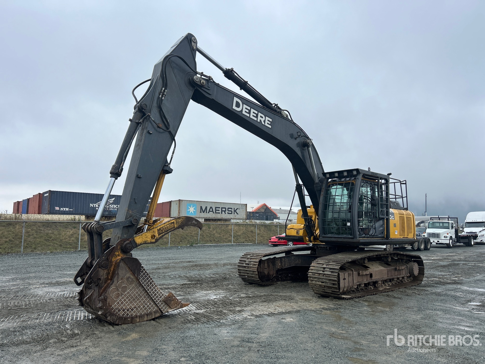 2011 John Deere 290G LC