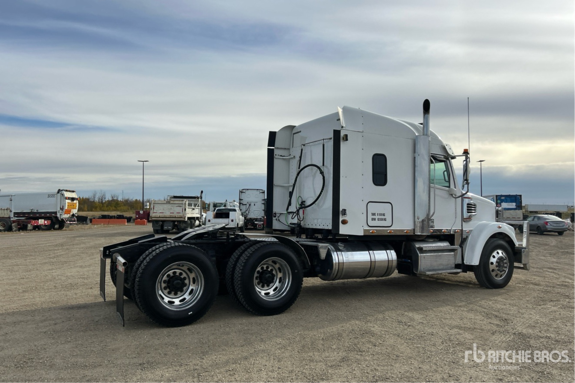 2018 Freightliner 122 SD