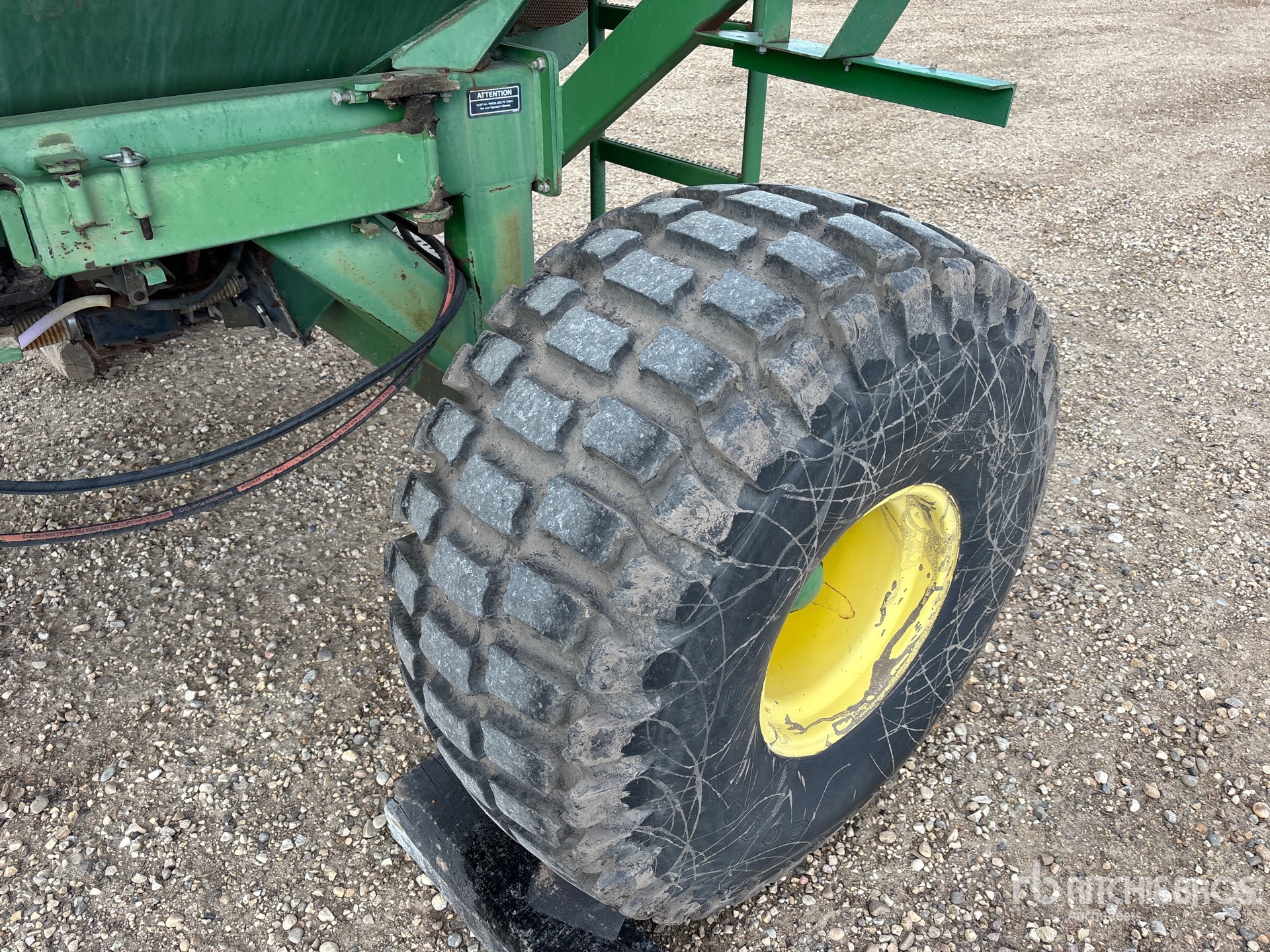 John Deere 777