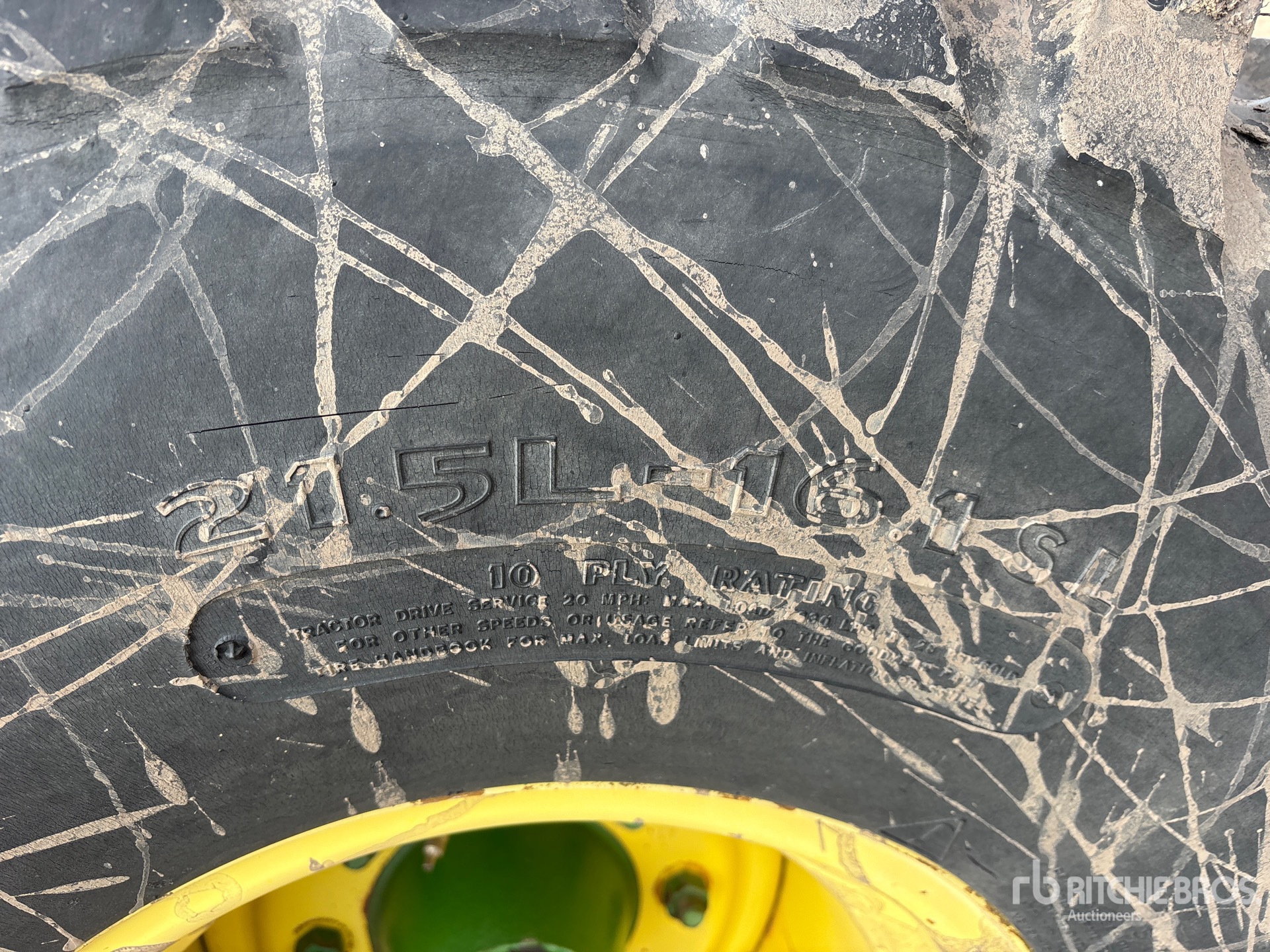 John Deere 777