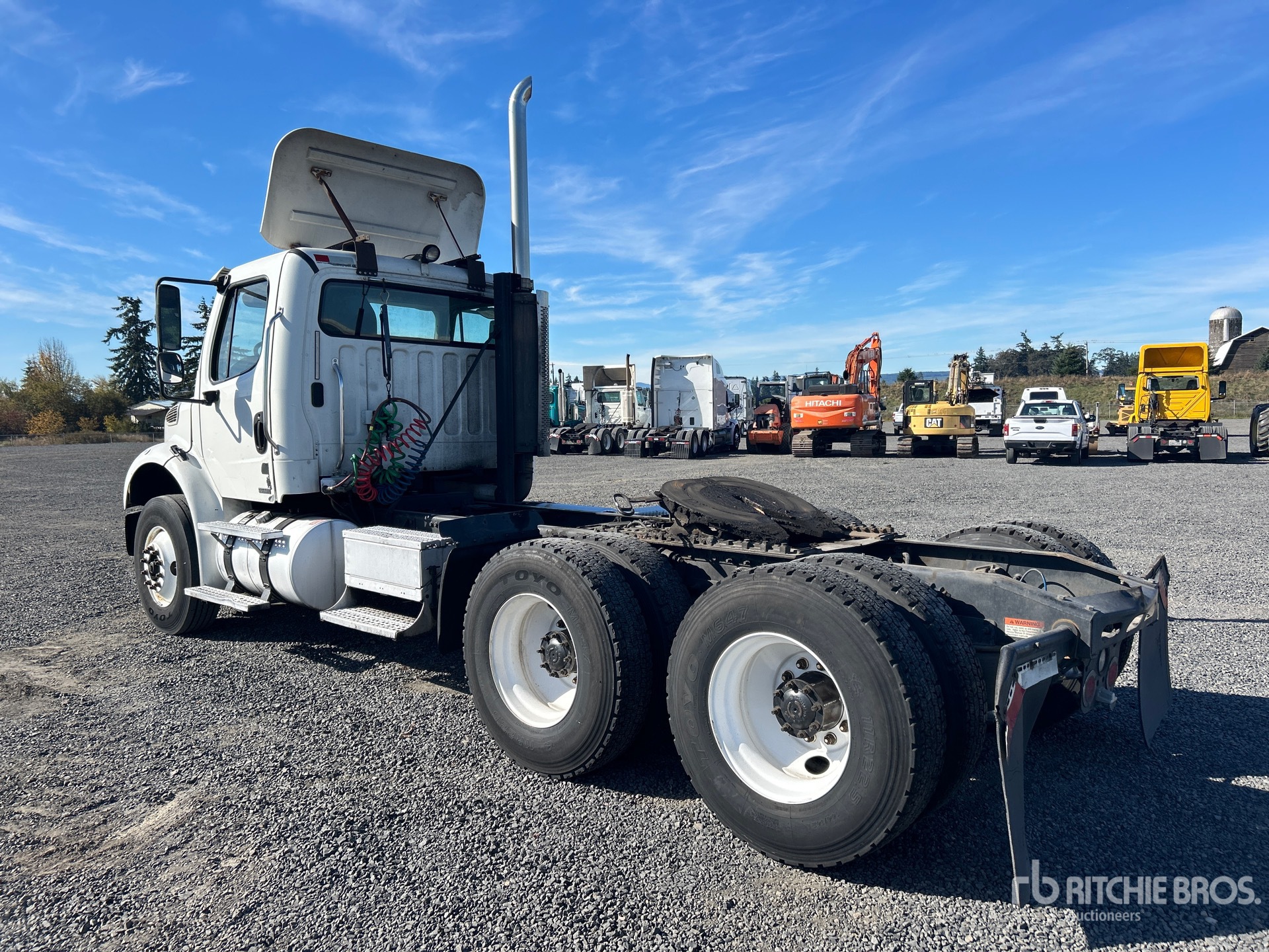 2006 Freightliner M2 112