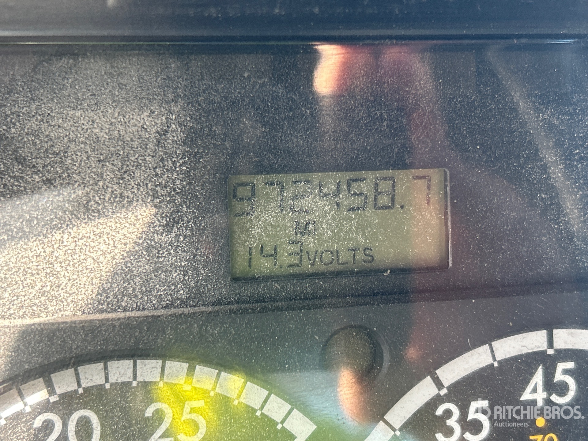 2006 Freightliner M2 112