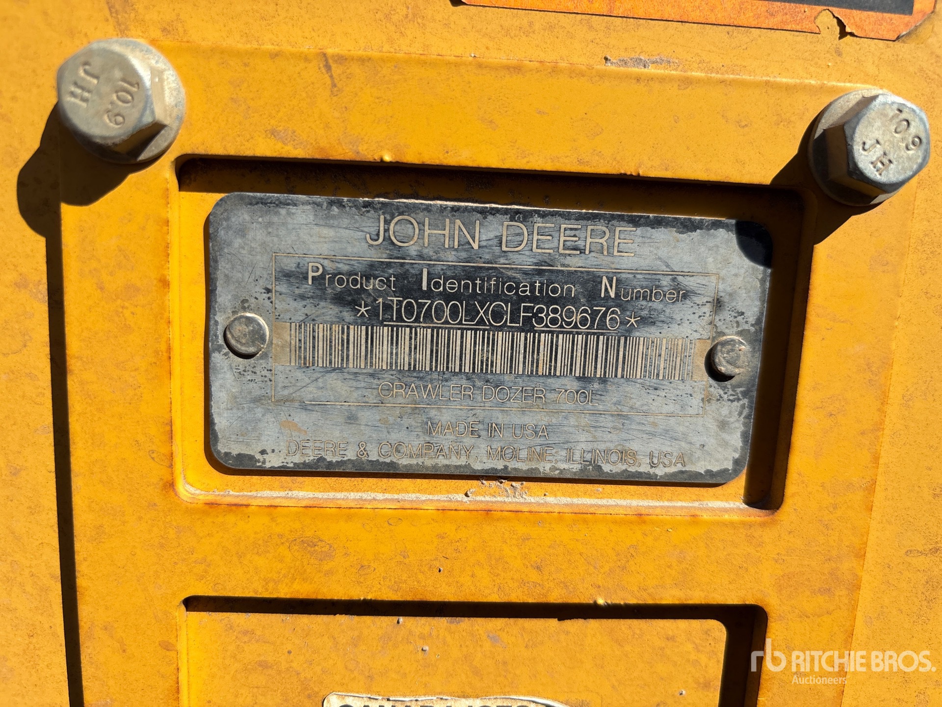 2021 John Deere 700L
