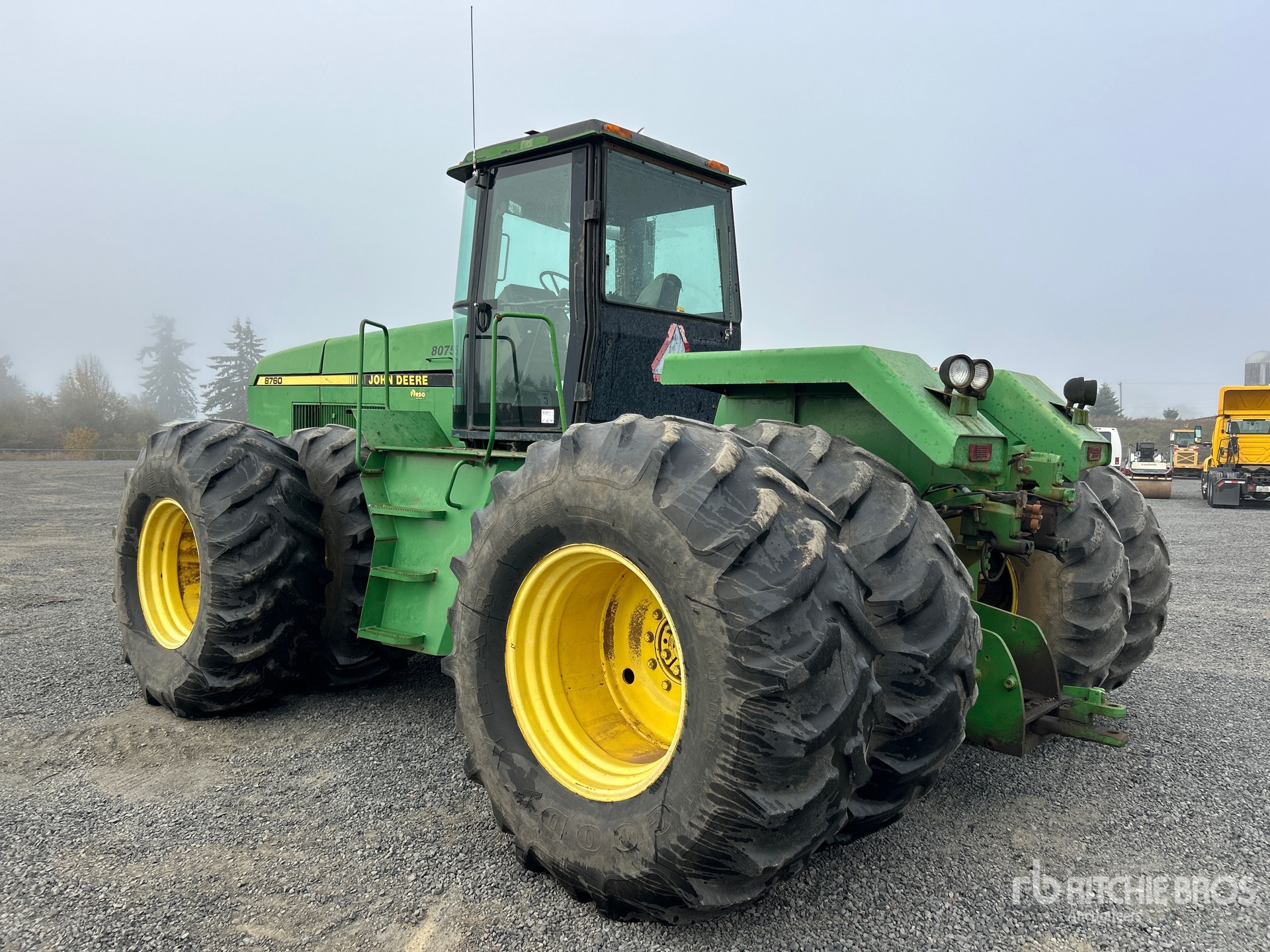 1990 John Deere 8760