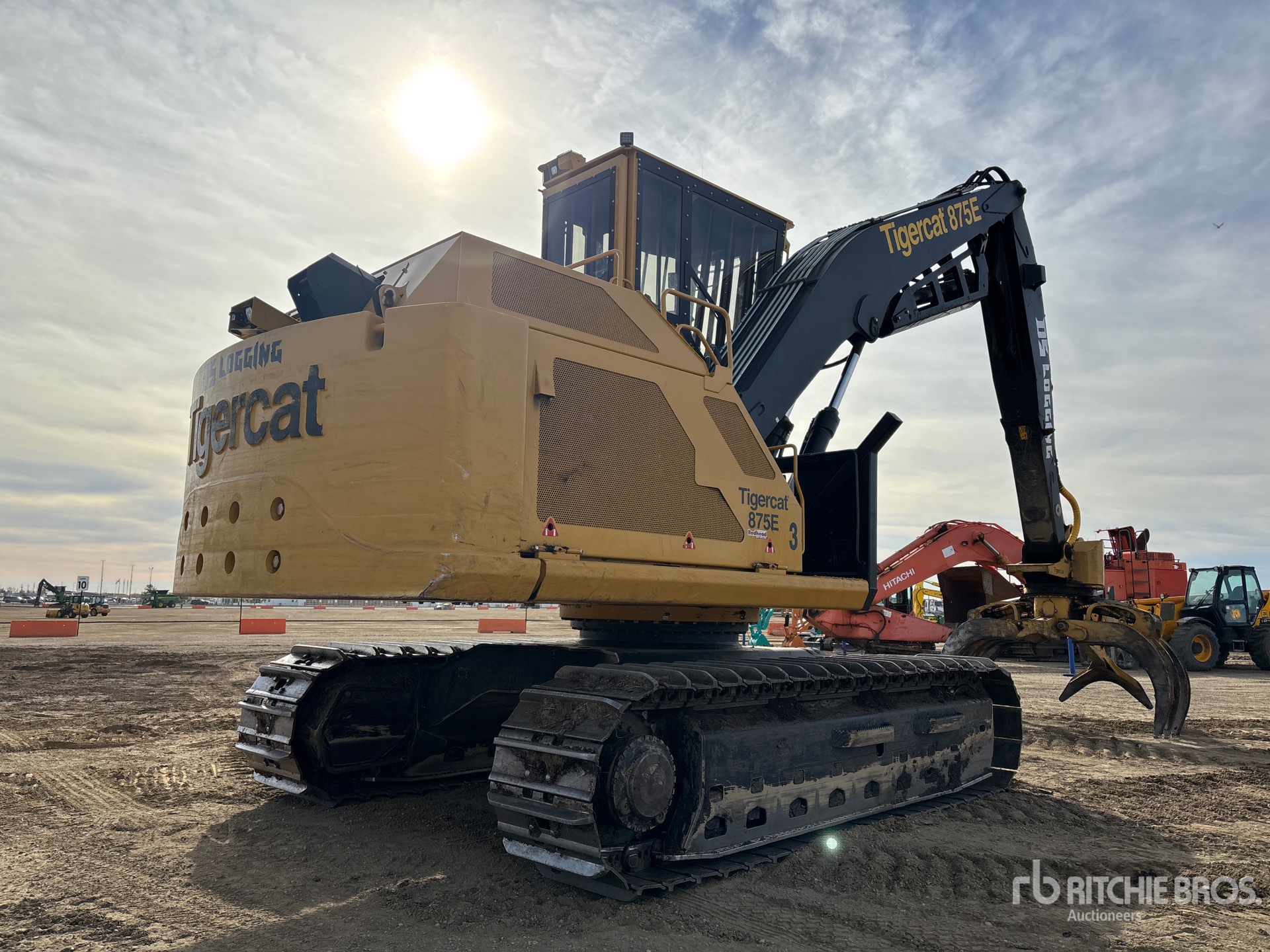 2023 Tigercat 875E