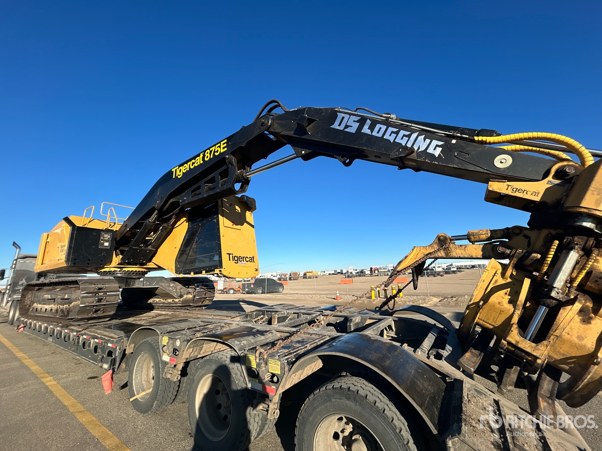 2023 Tigercat 875E