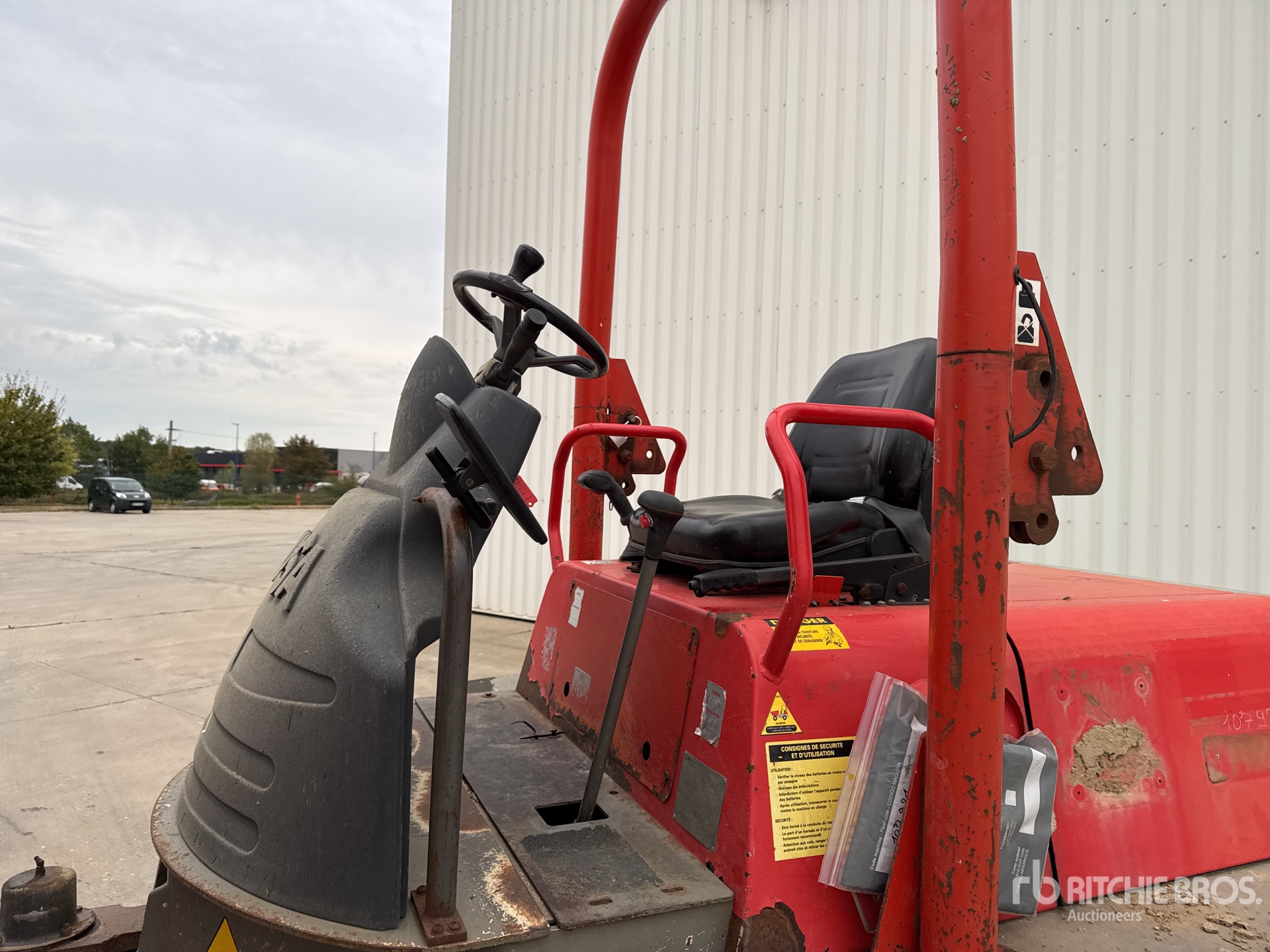 2013 Ausa D600APG