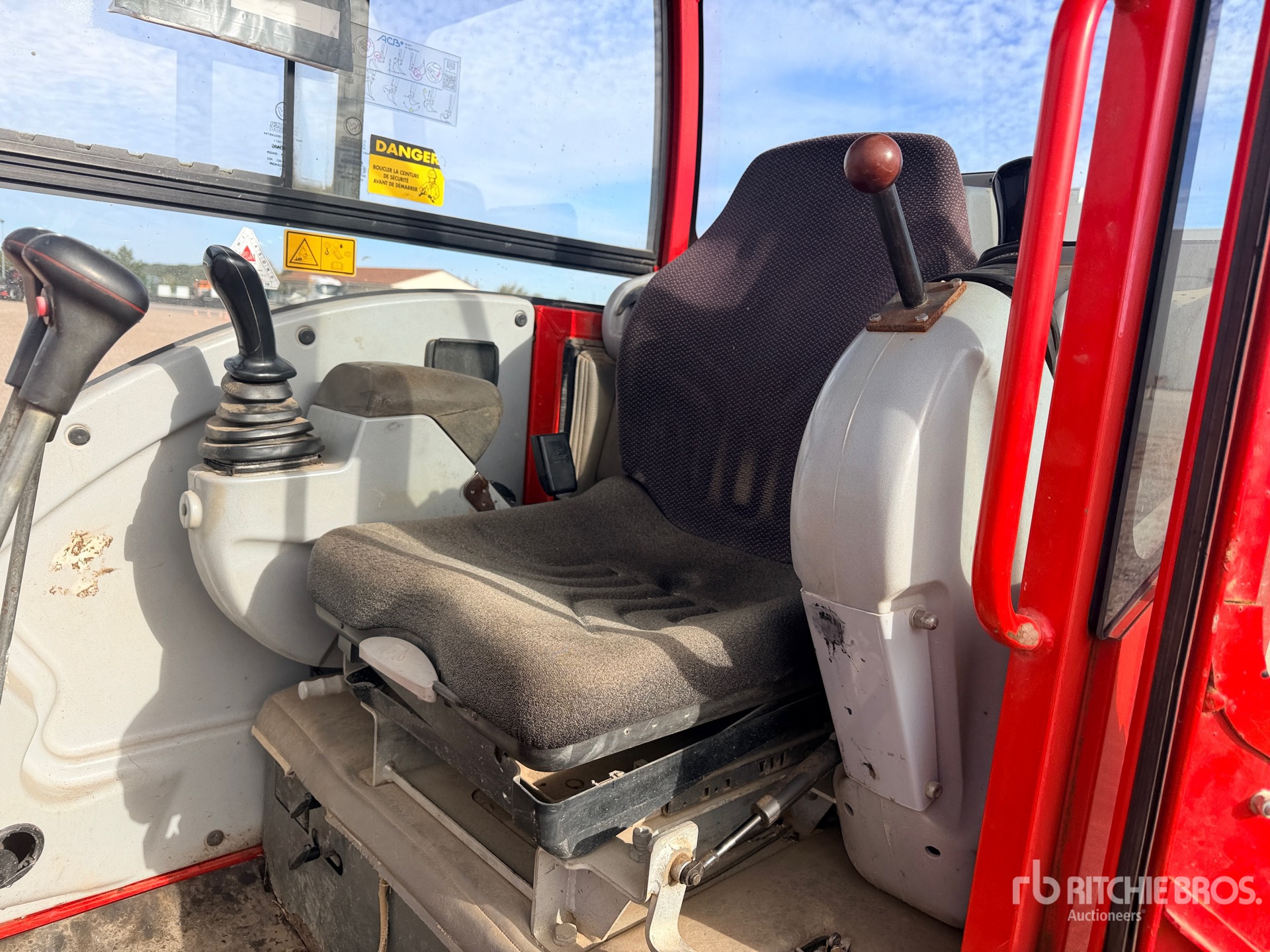 2014 Wacker Neuson 2503