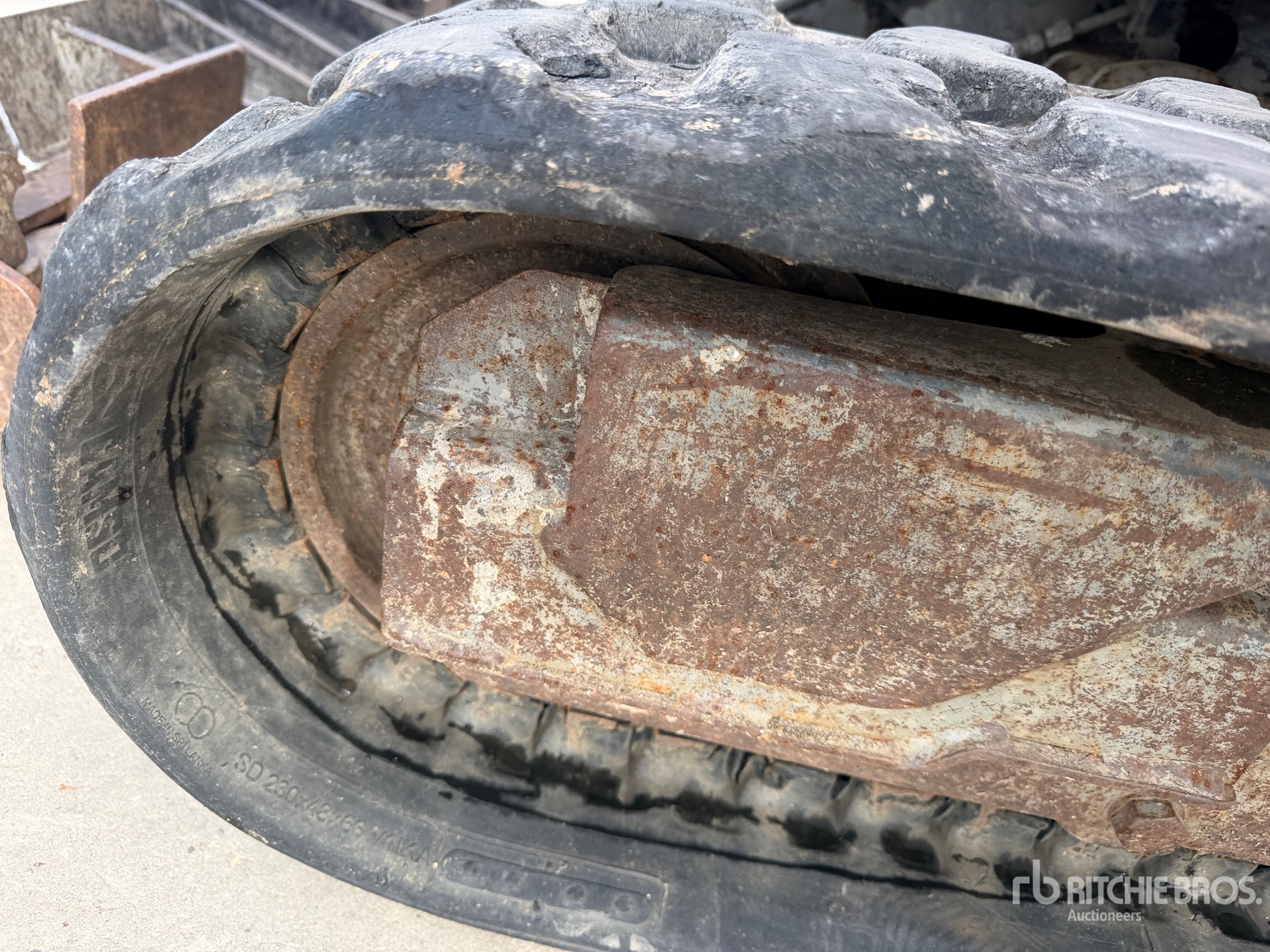 2015 Bobcat E17