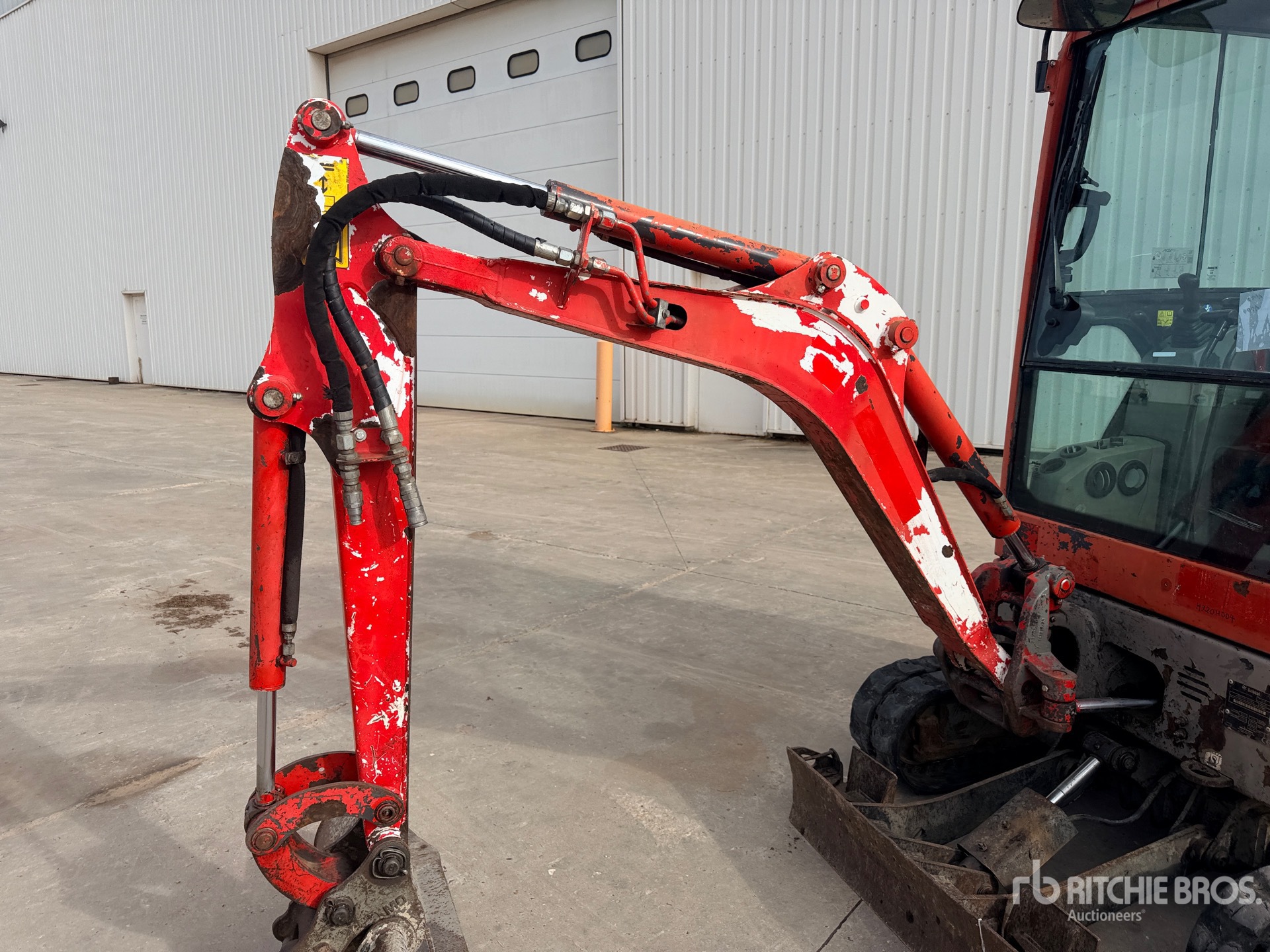 2015 Bobcat E17
