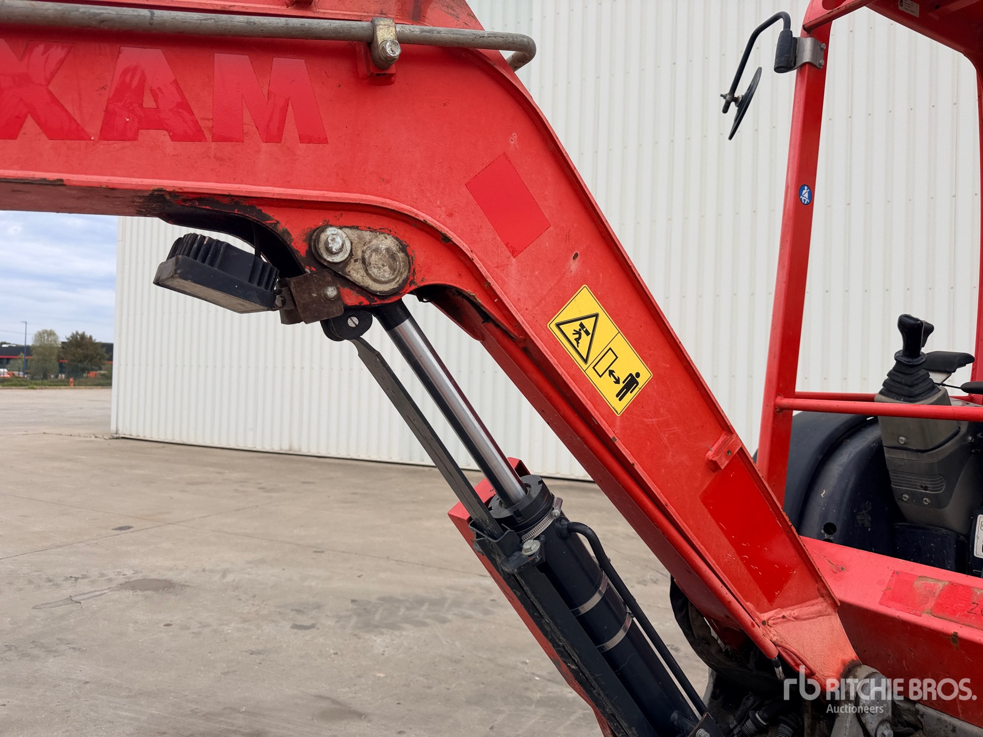 2017 Yanmar VIO25-4