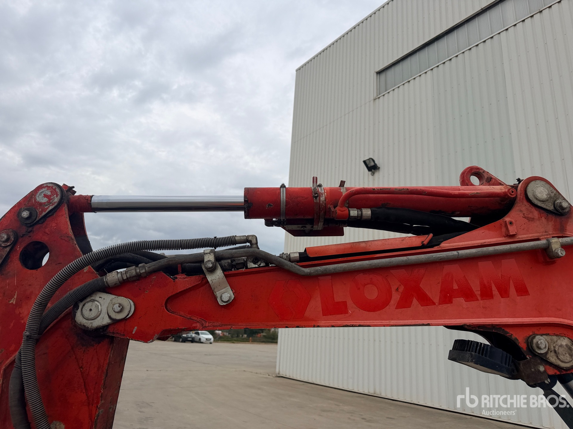 2017 Yanmar VIO25-4