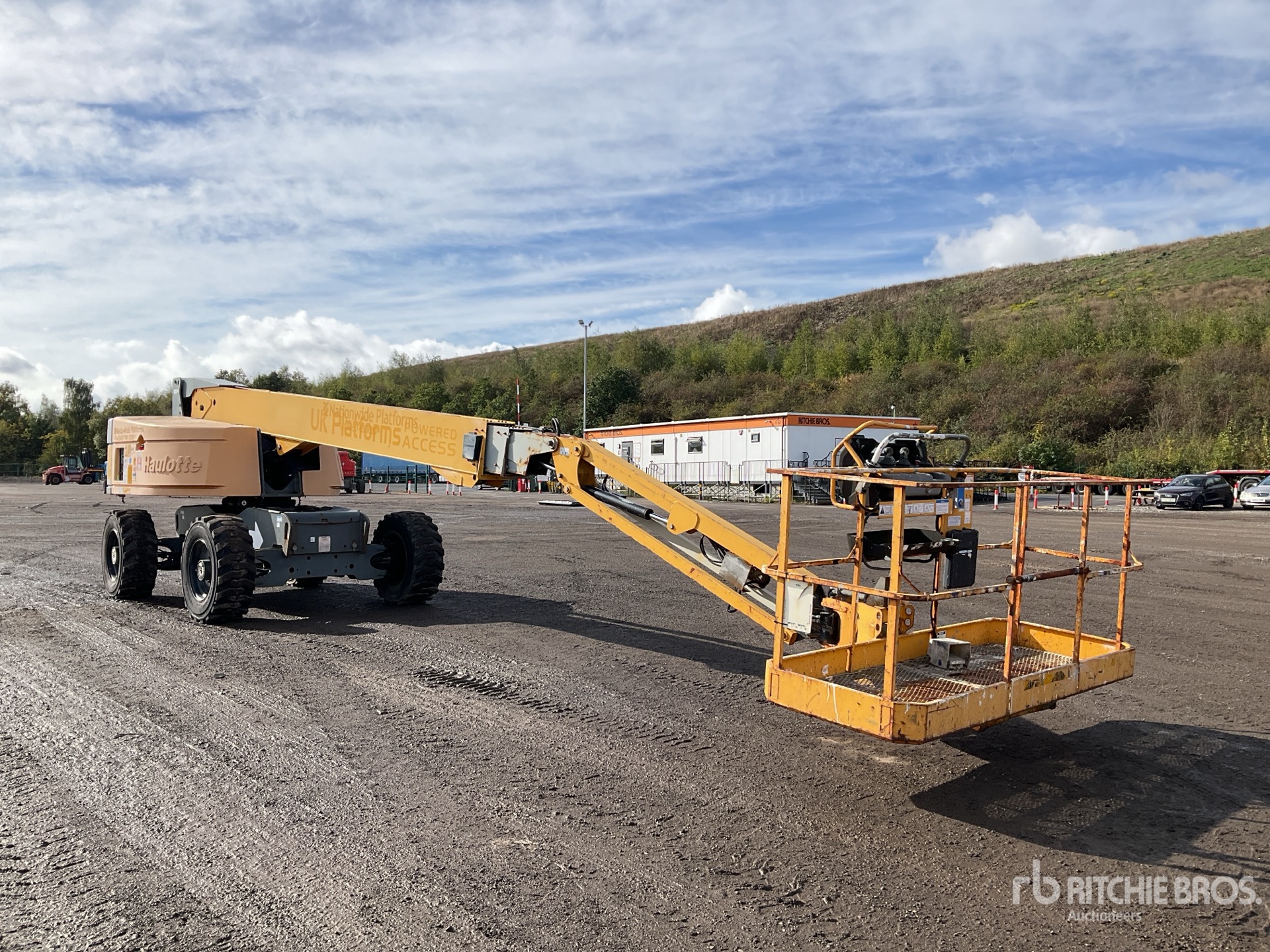 2015 Haulotte HT23RT J