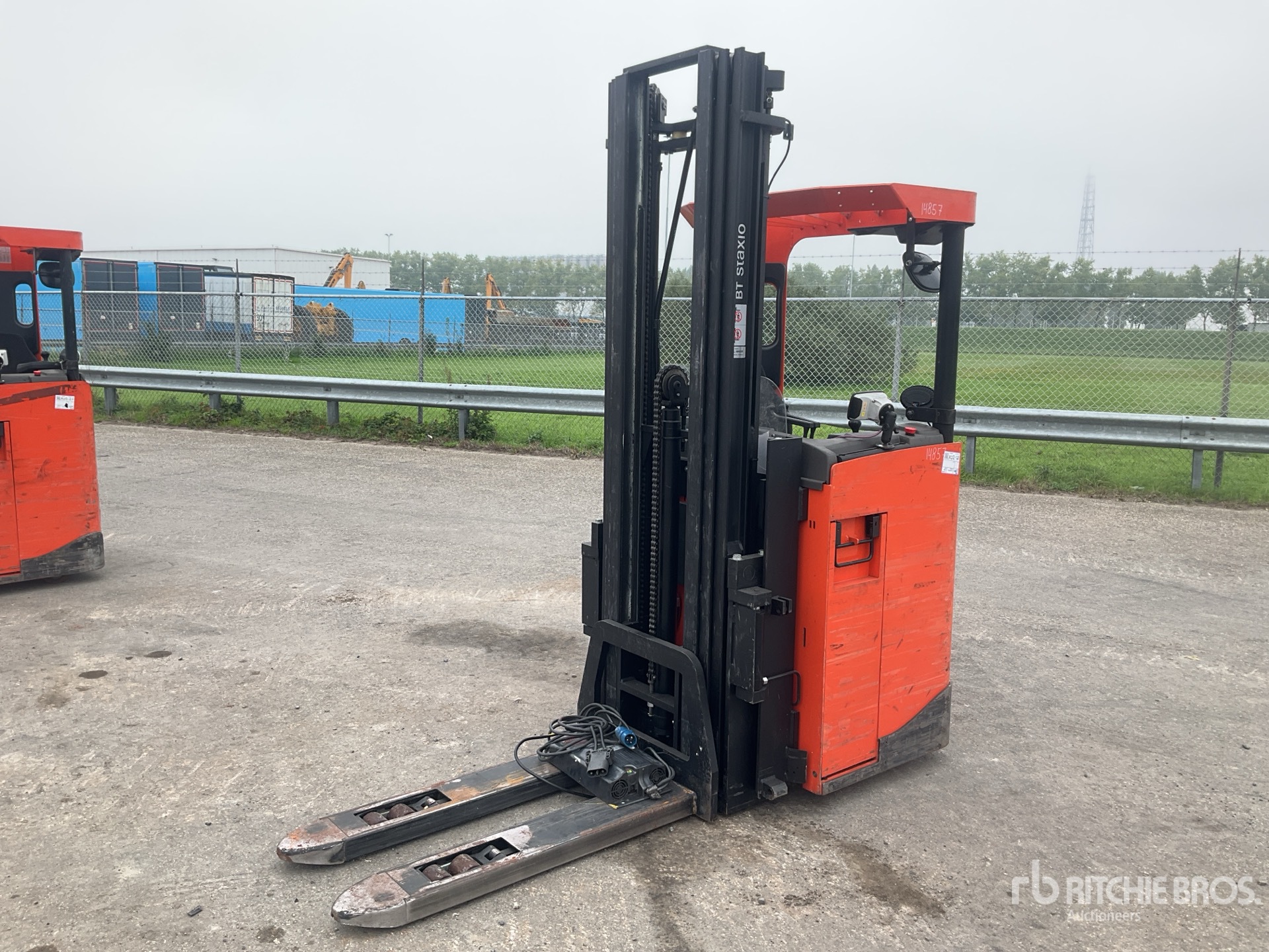 Photo of 2020 Toyota SRE135L