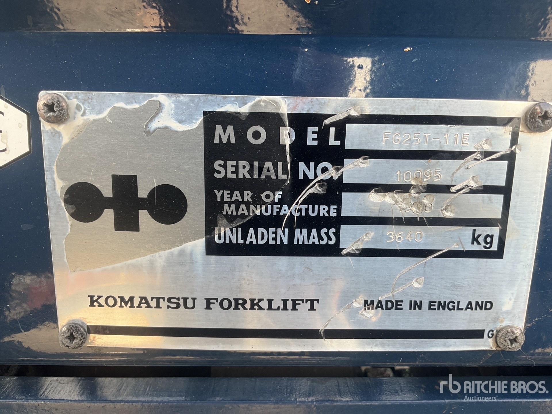 Komatsu FG25T-11E