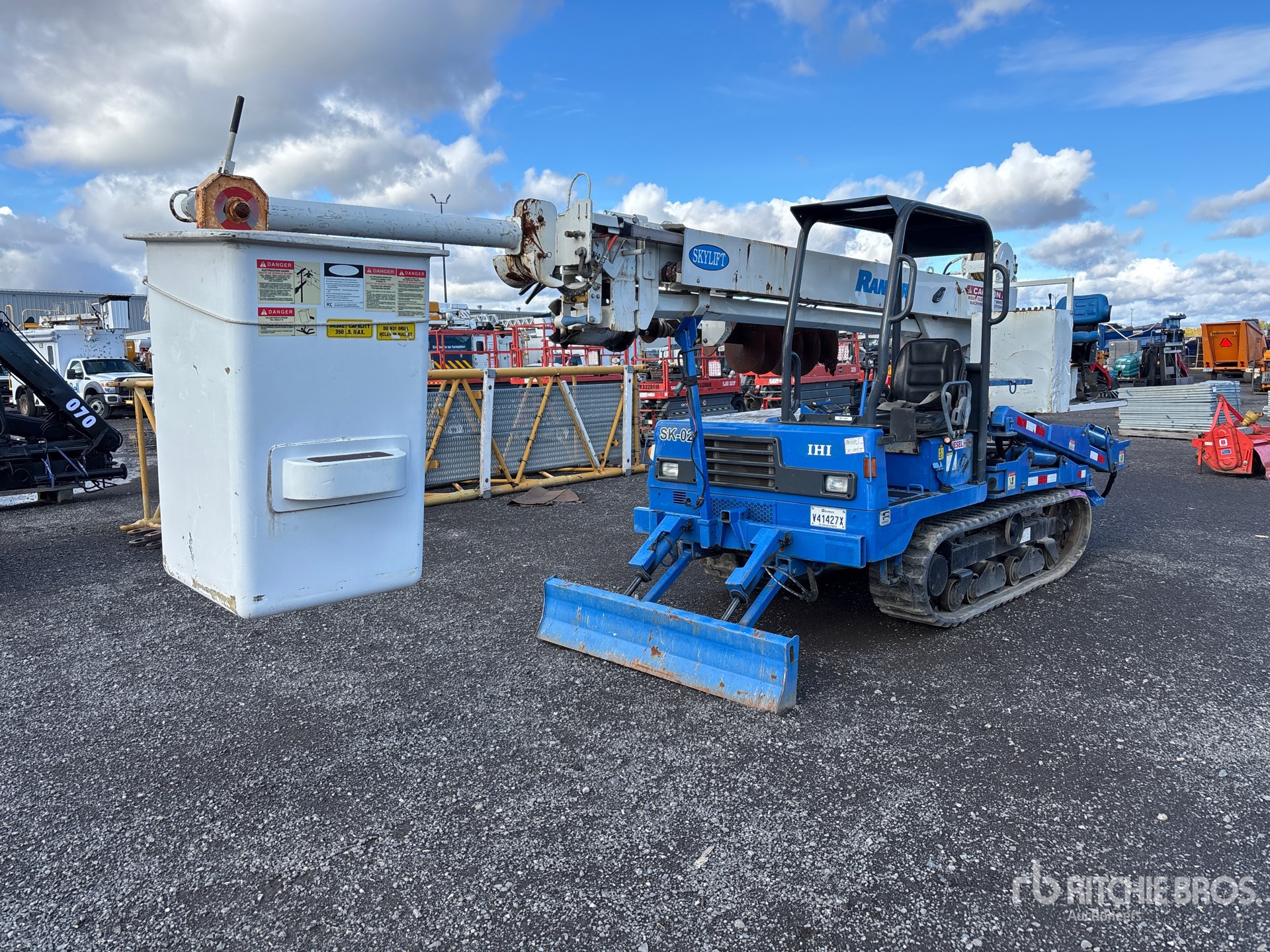 2008 IHI IC35