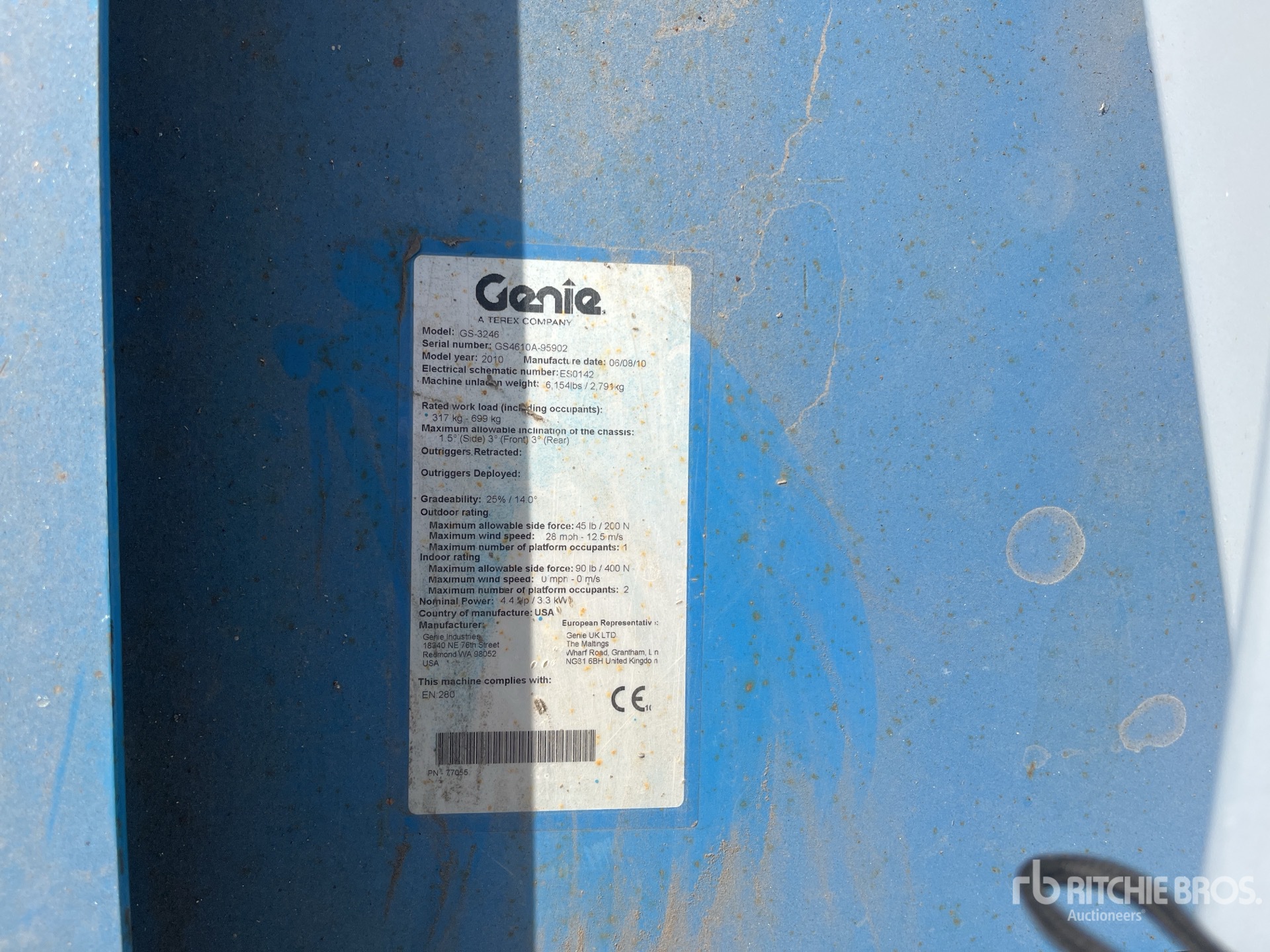 2010 Genie GS-3246