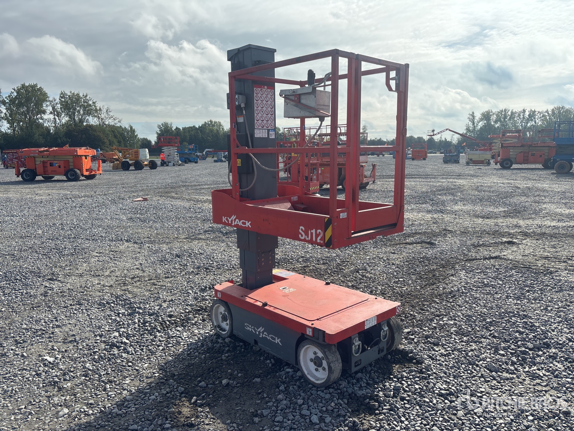 2016 Skyjack SJ12