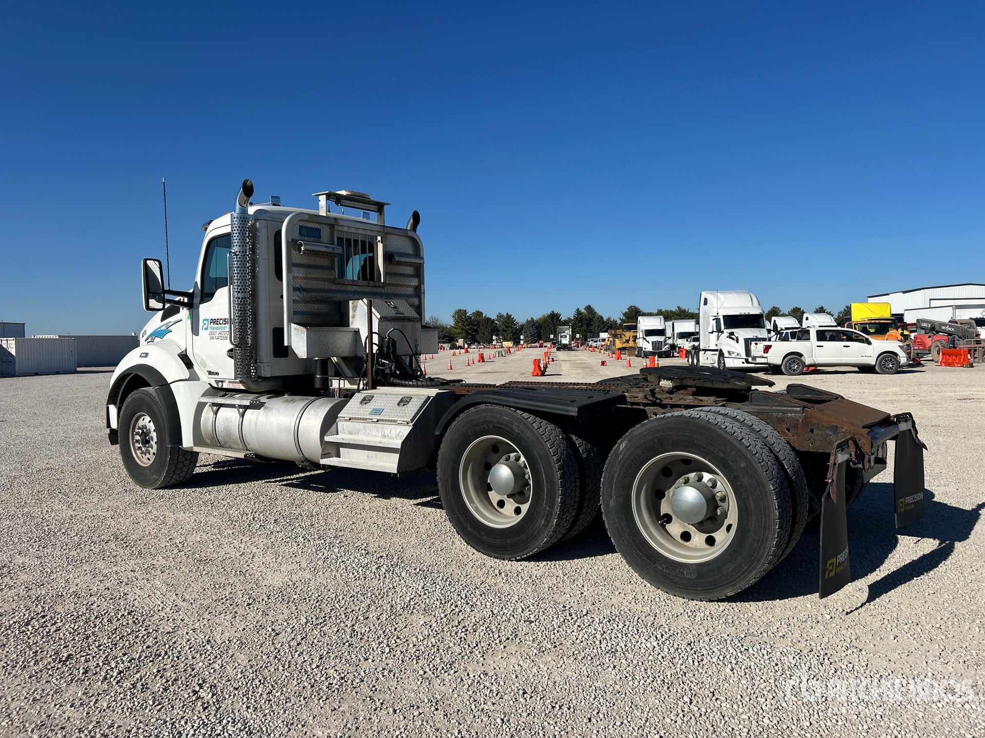 2015 Kenworth T880