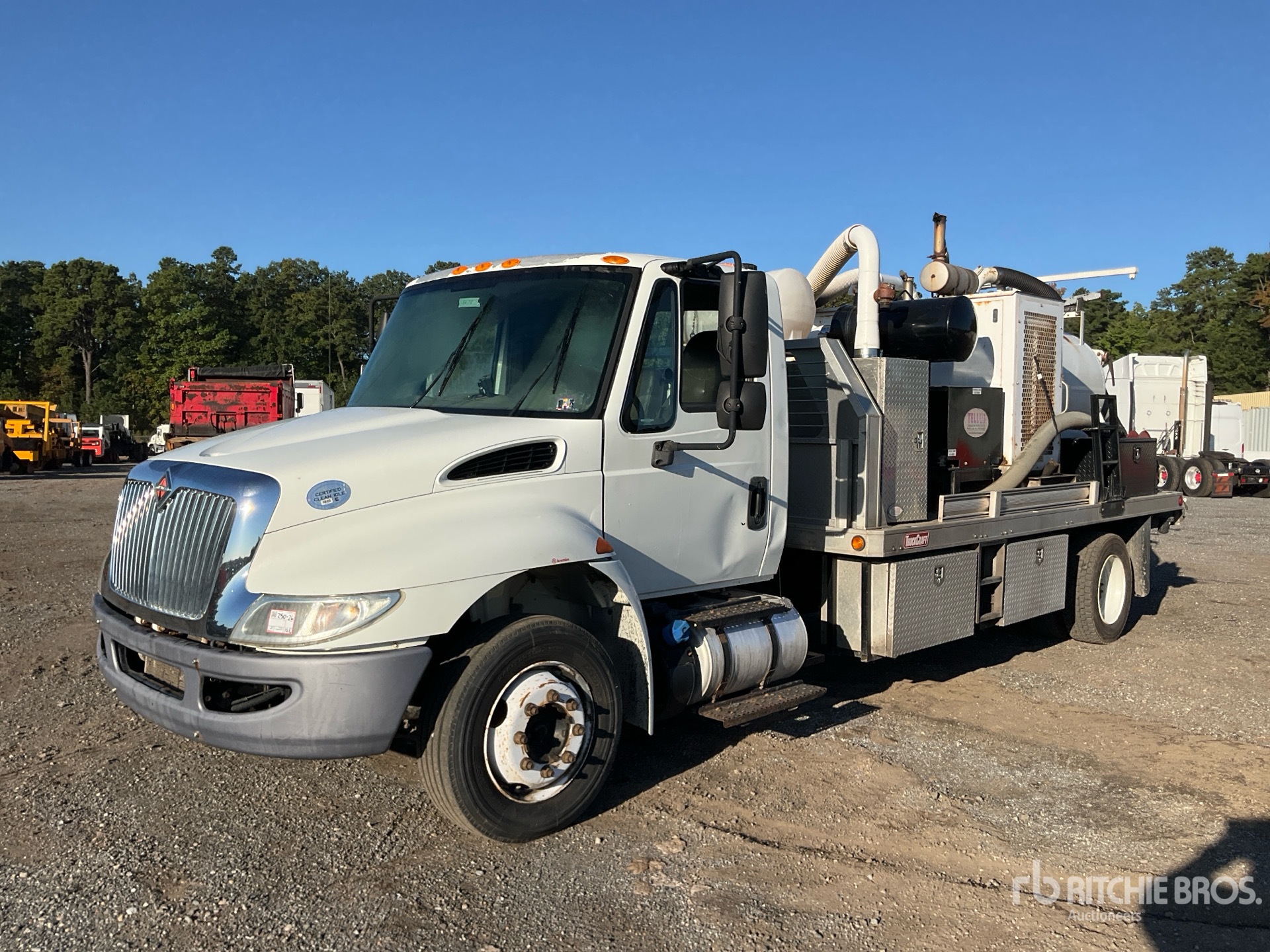 Photo of 2016 International 4300