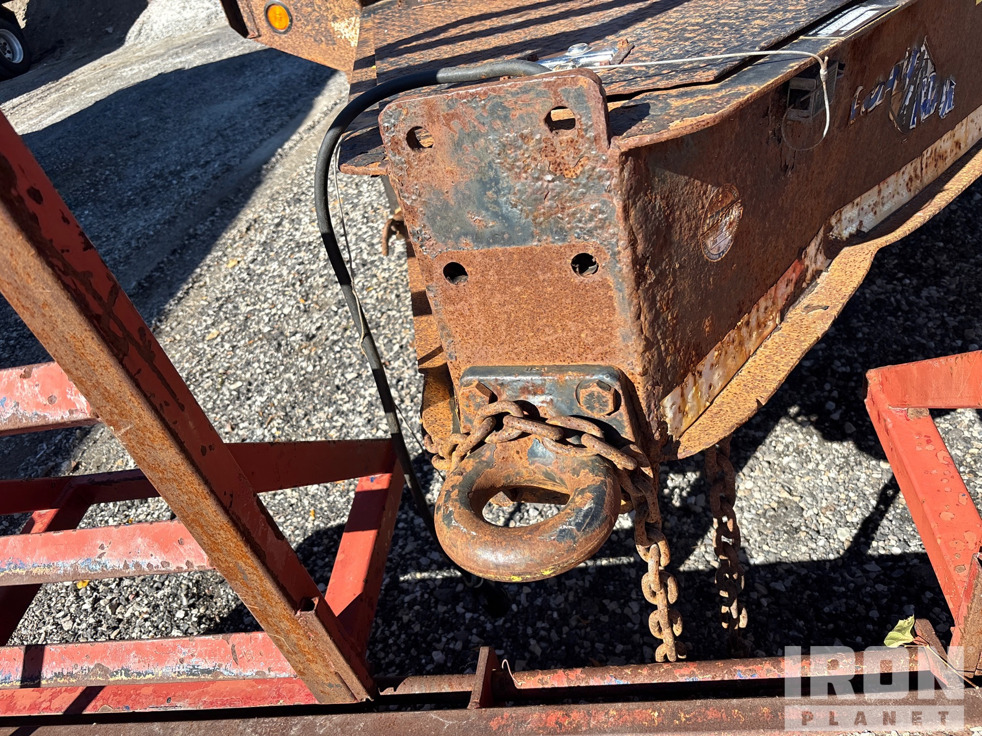 2009 Load Max 25 FT TRI/A