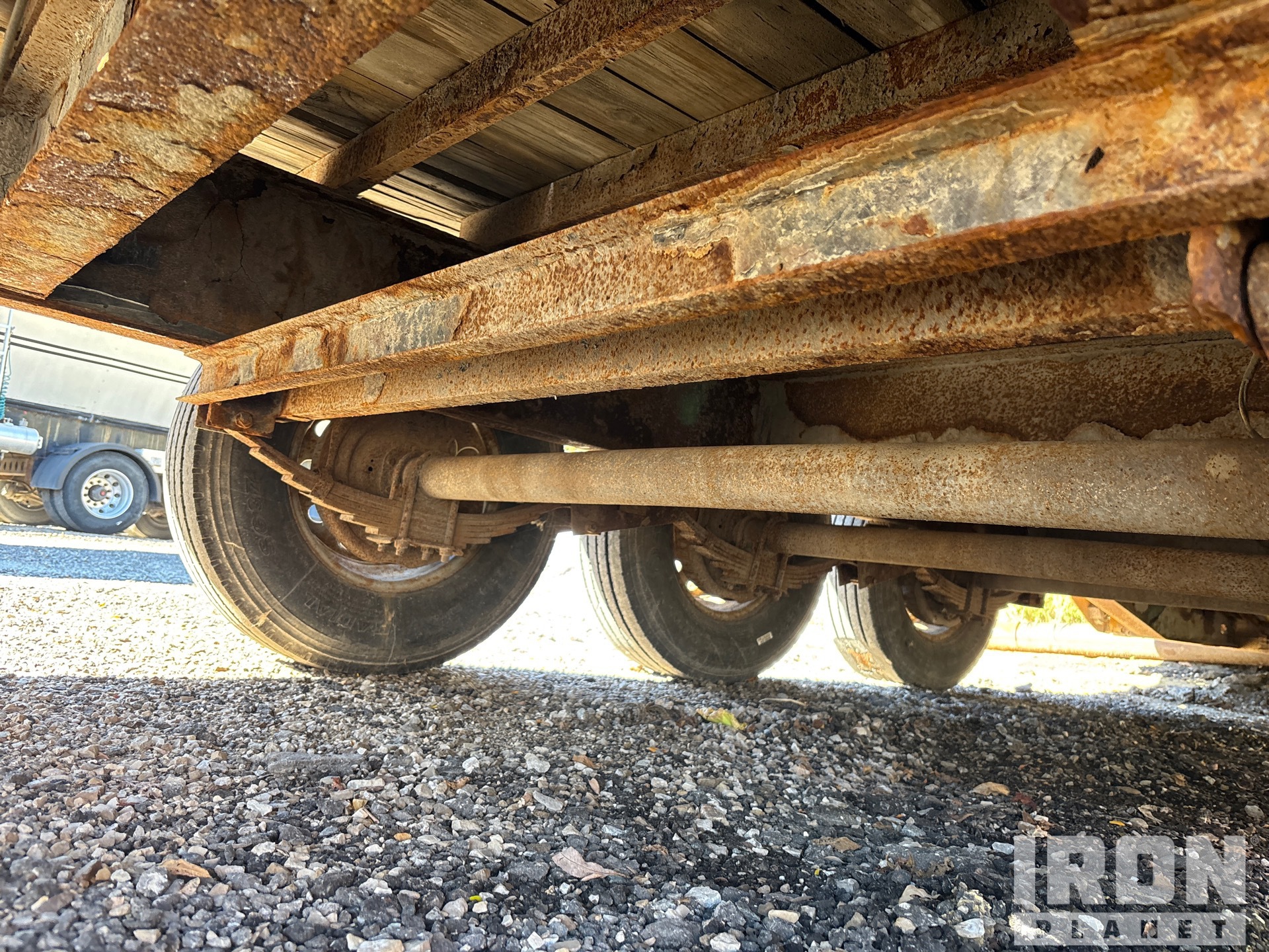 2009 Load Max 25 FT TRI/A
