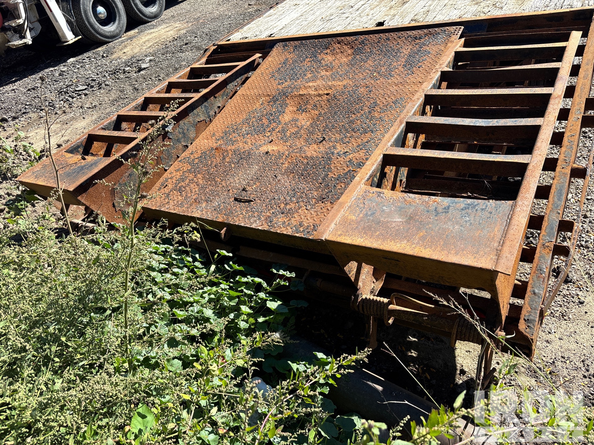 2009 Load Max 25 FT TRI/A