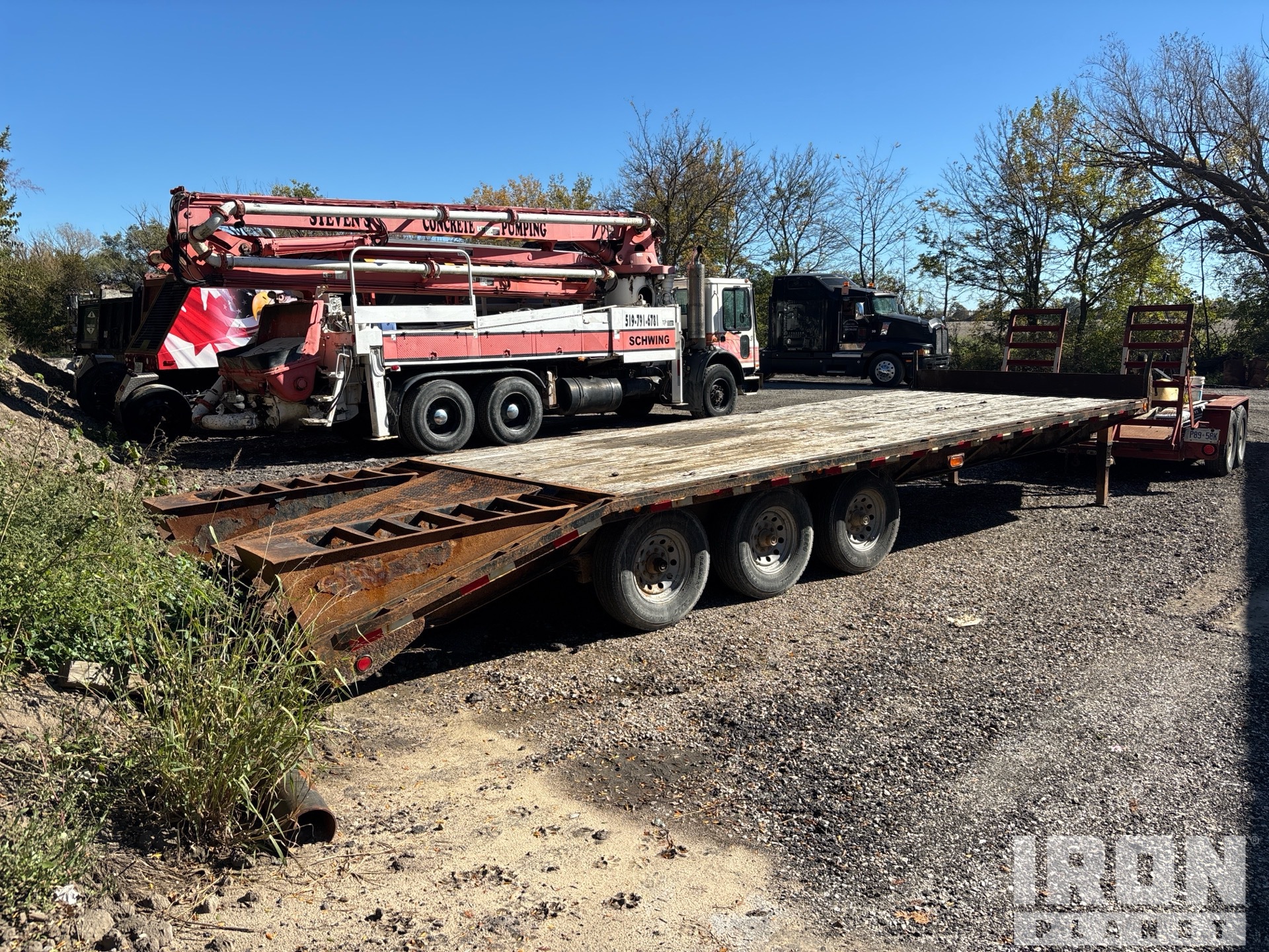 2009 Load Max 25 FT TRI/A
