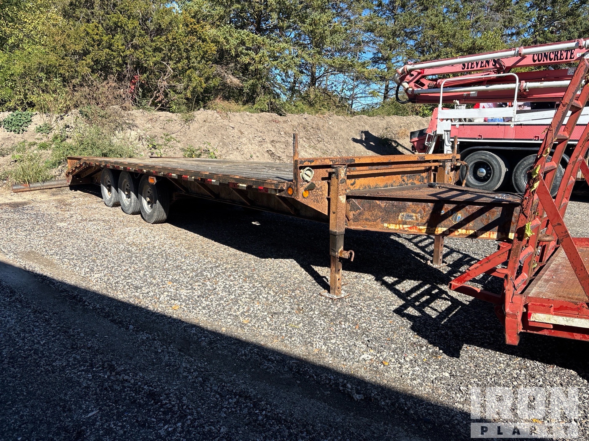 2009 Load Max 25 FT TRI/A