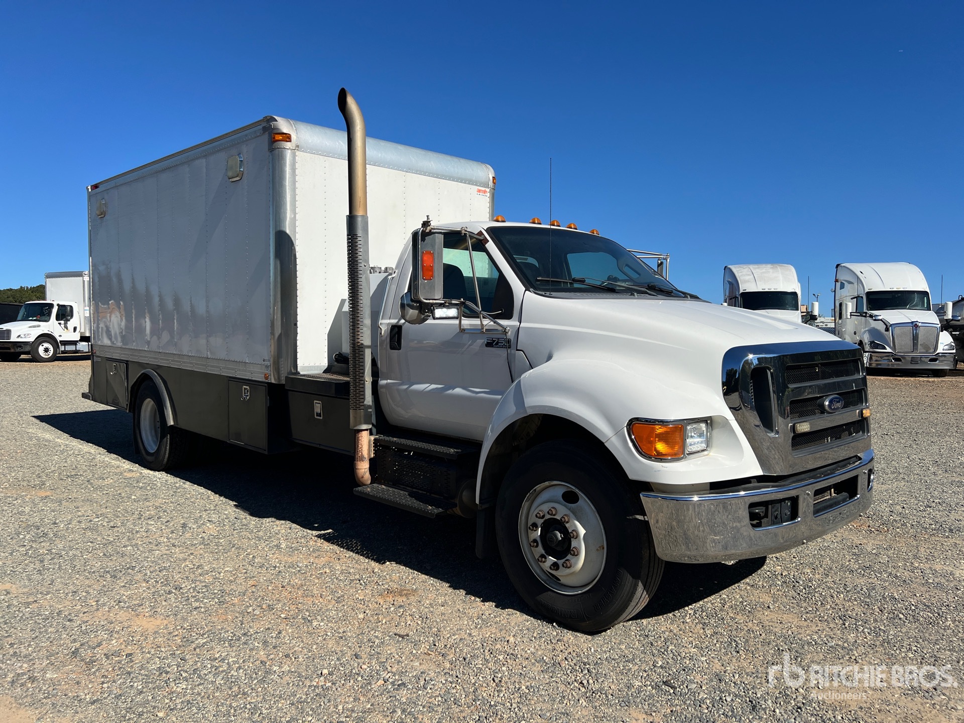 2015 Ford F-750