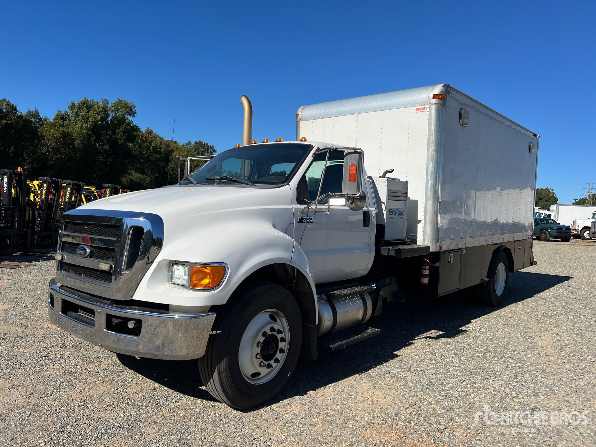 Photo of 2015 Ford F-750