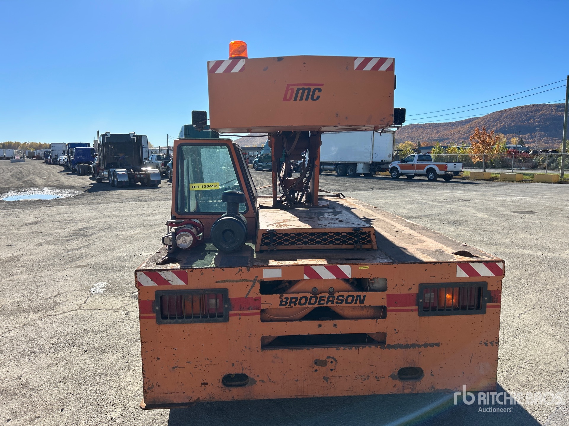 2005 Broderson IC-80-3G