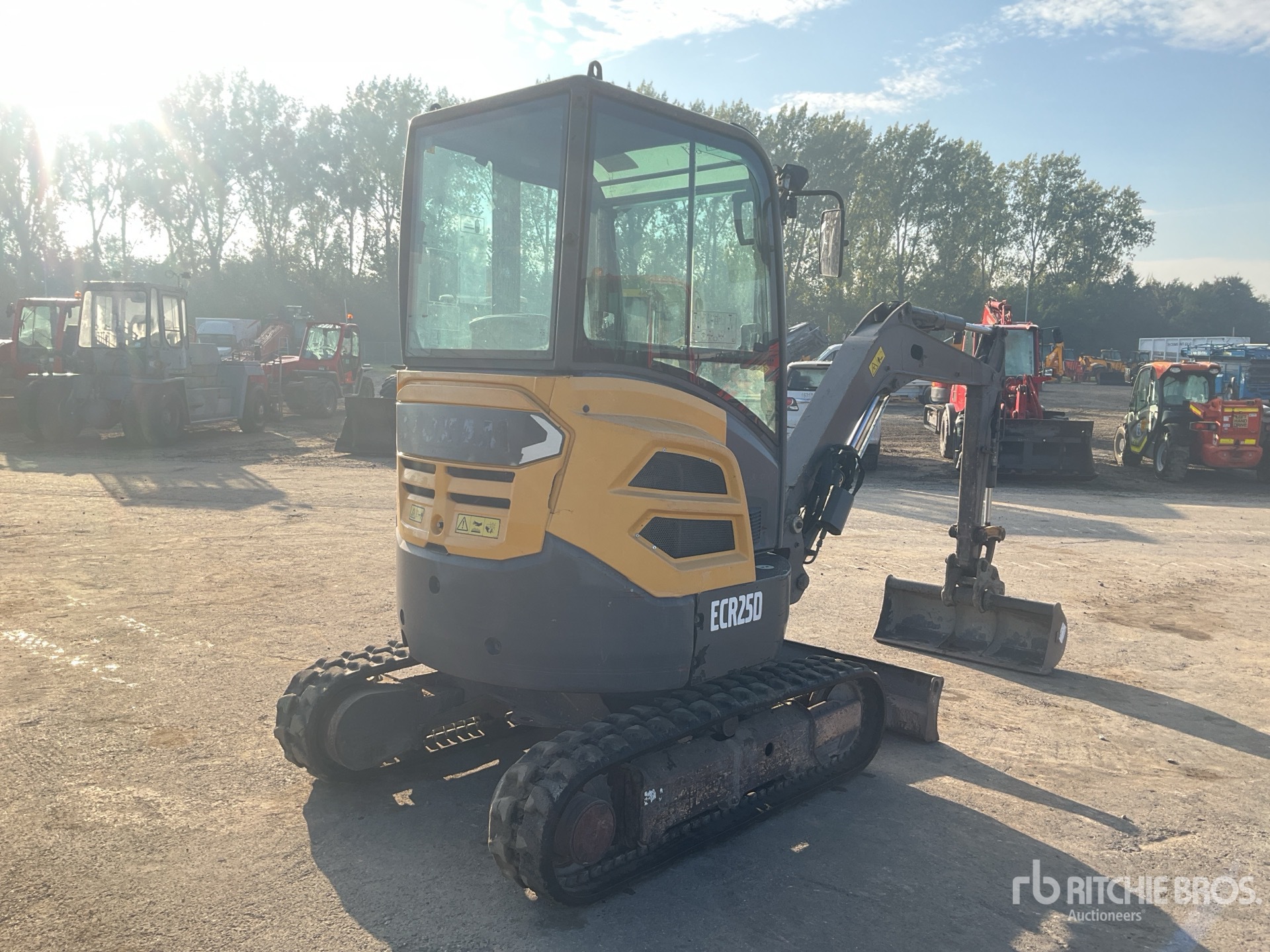 2013 Volvo ECR25D
