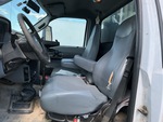 Cab with Seats/armrests