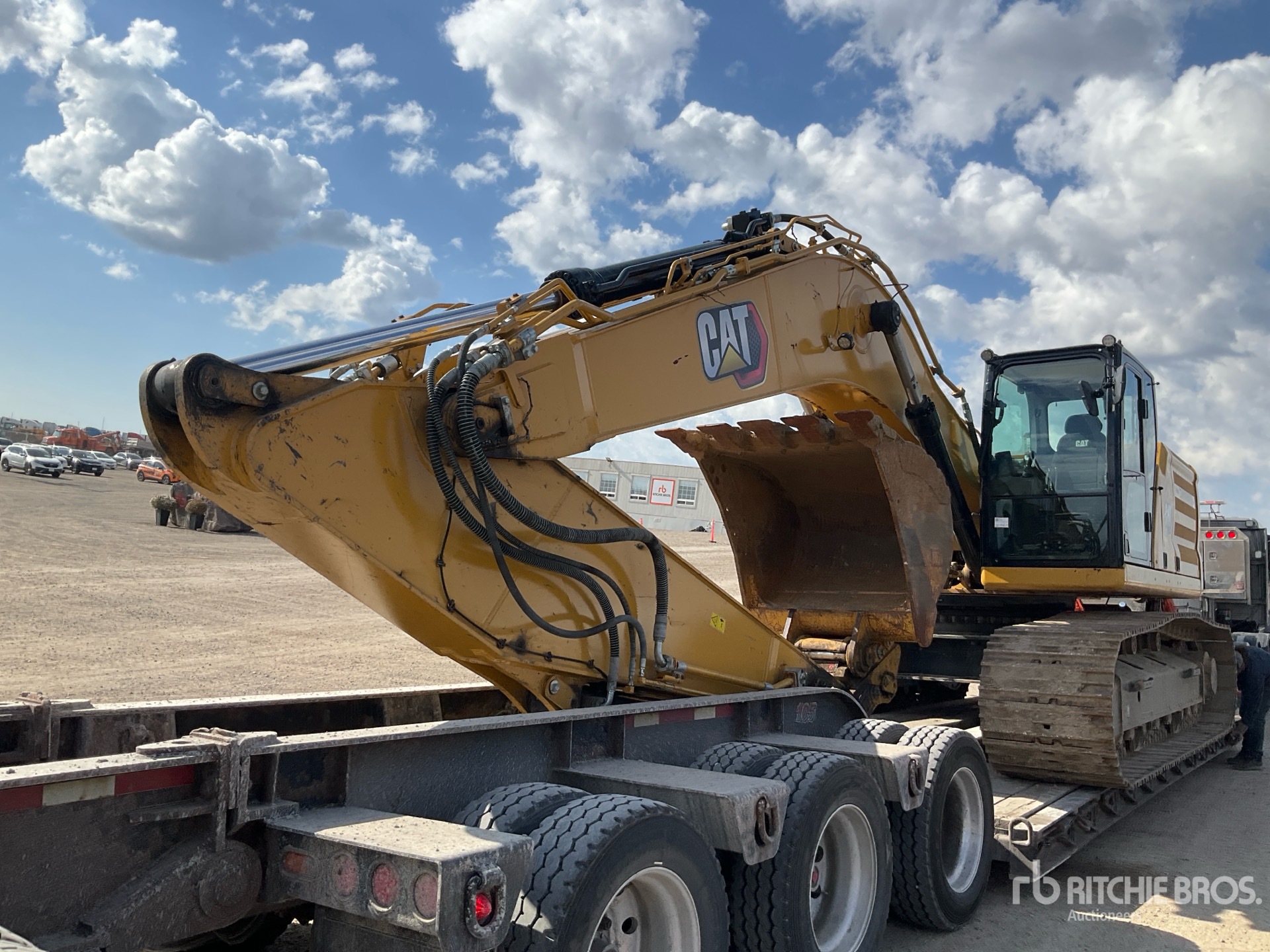2021 Caterpillar 336