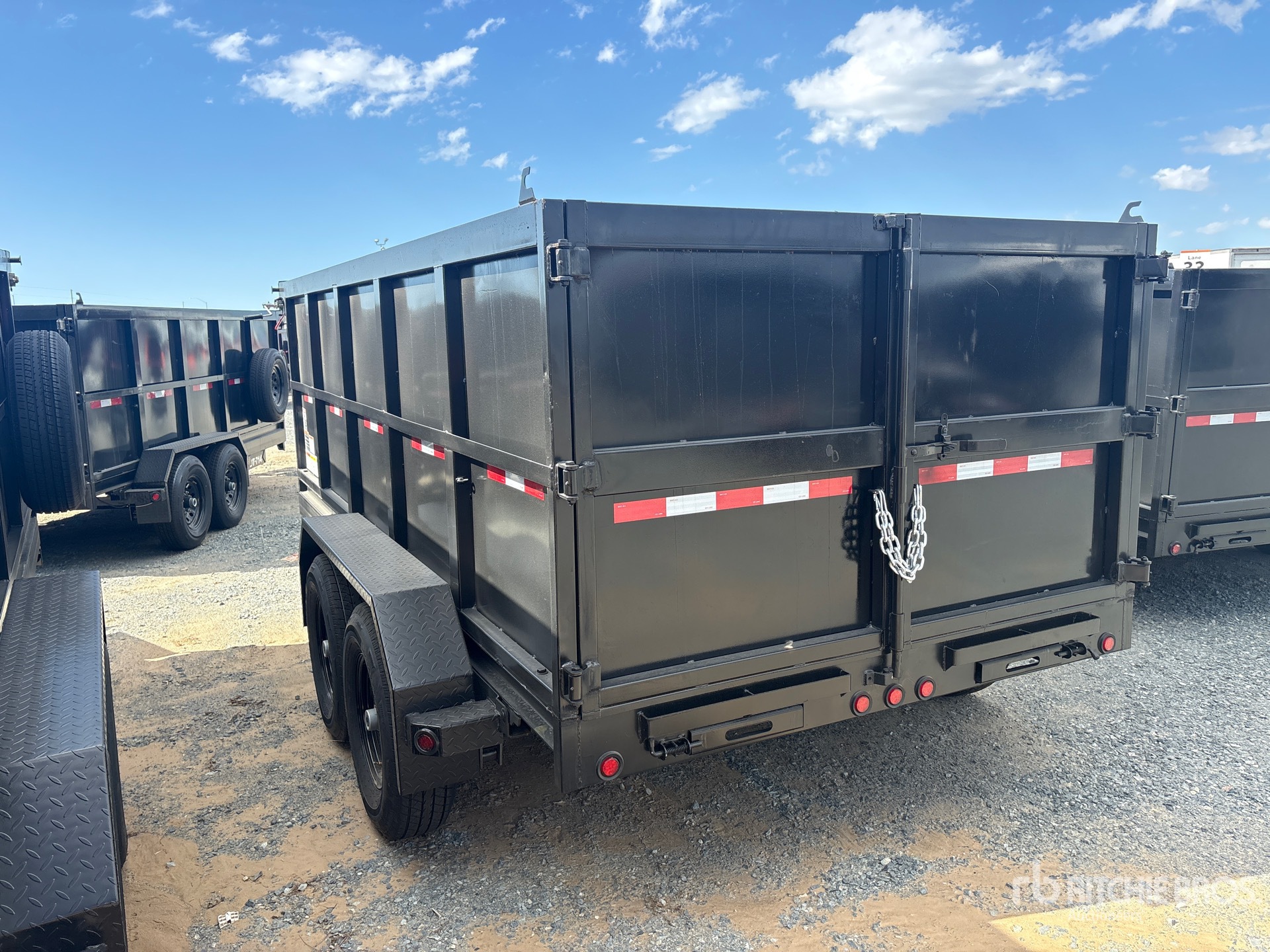 2027 DENTON DT07144