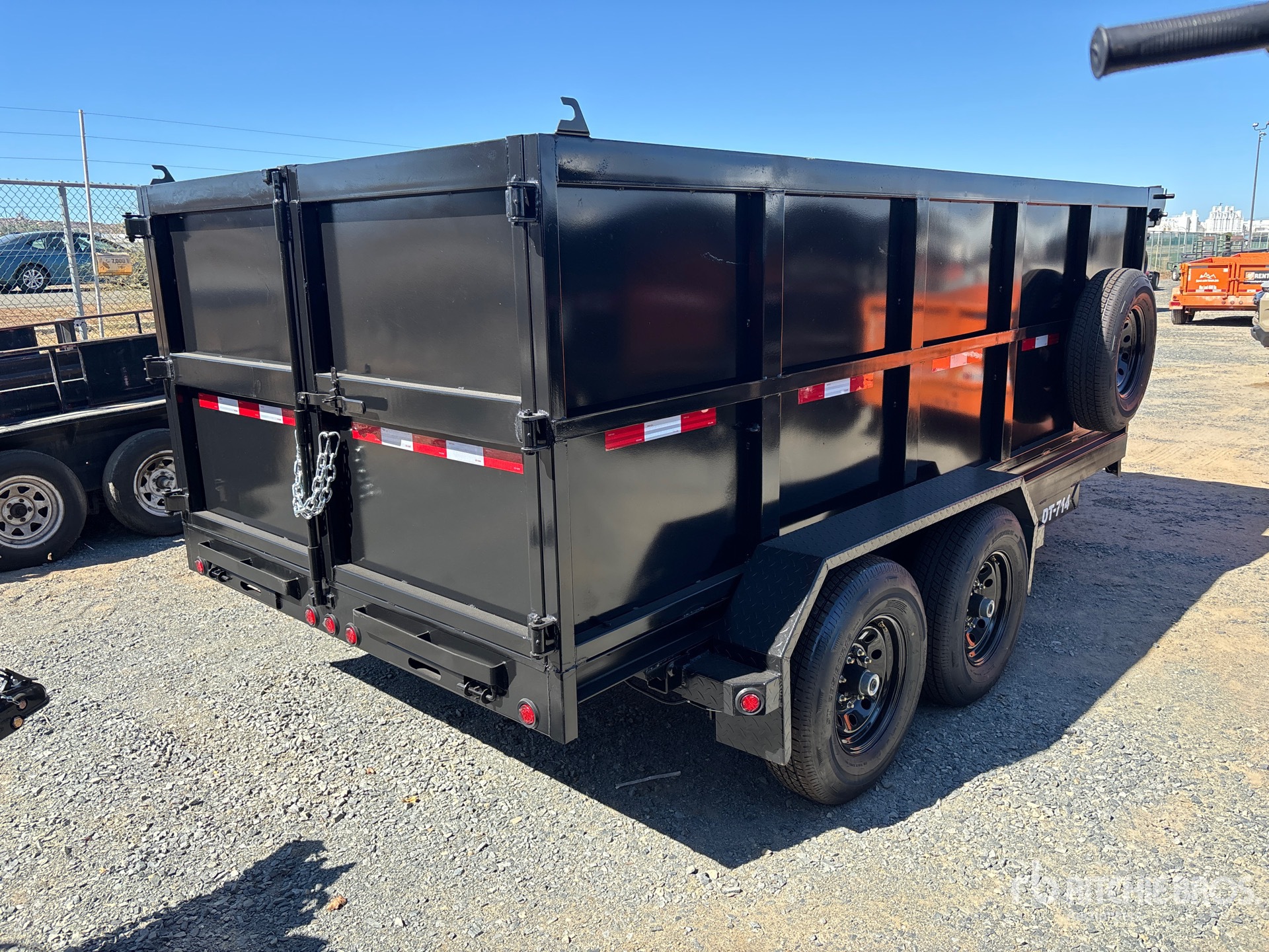 2027 DENTON DT07144