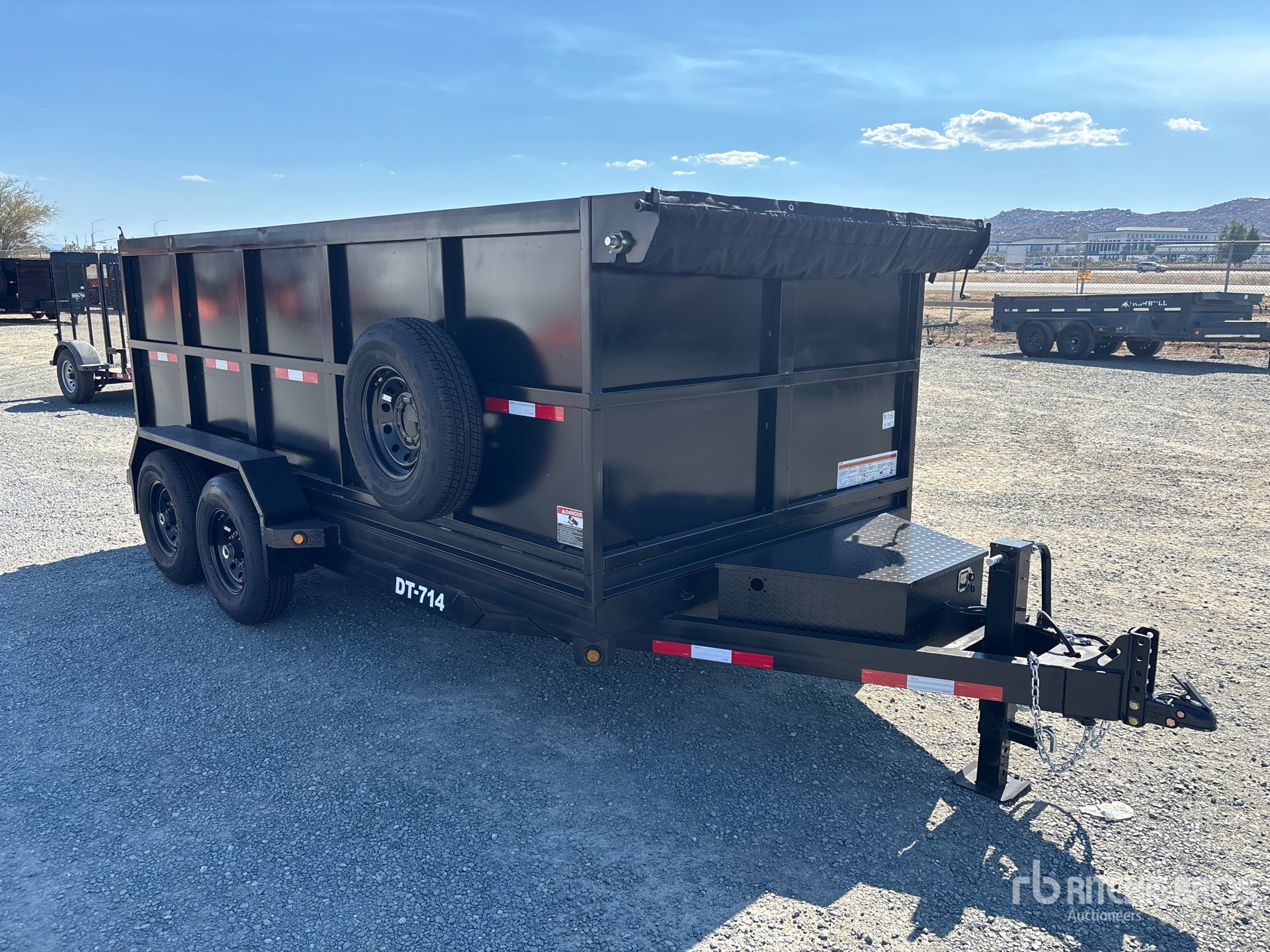 2027 DENTON DT07144