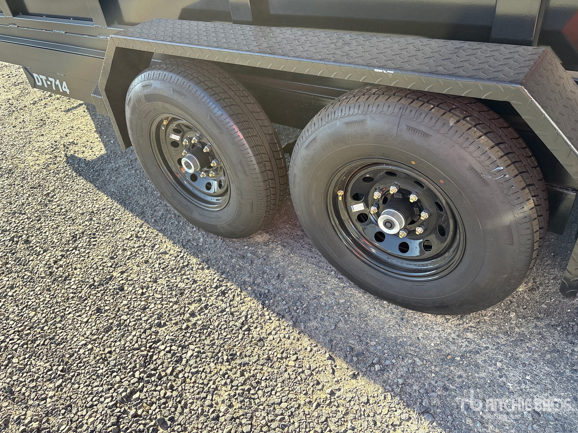 2027 DENTON DT07144