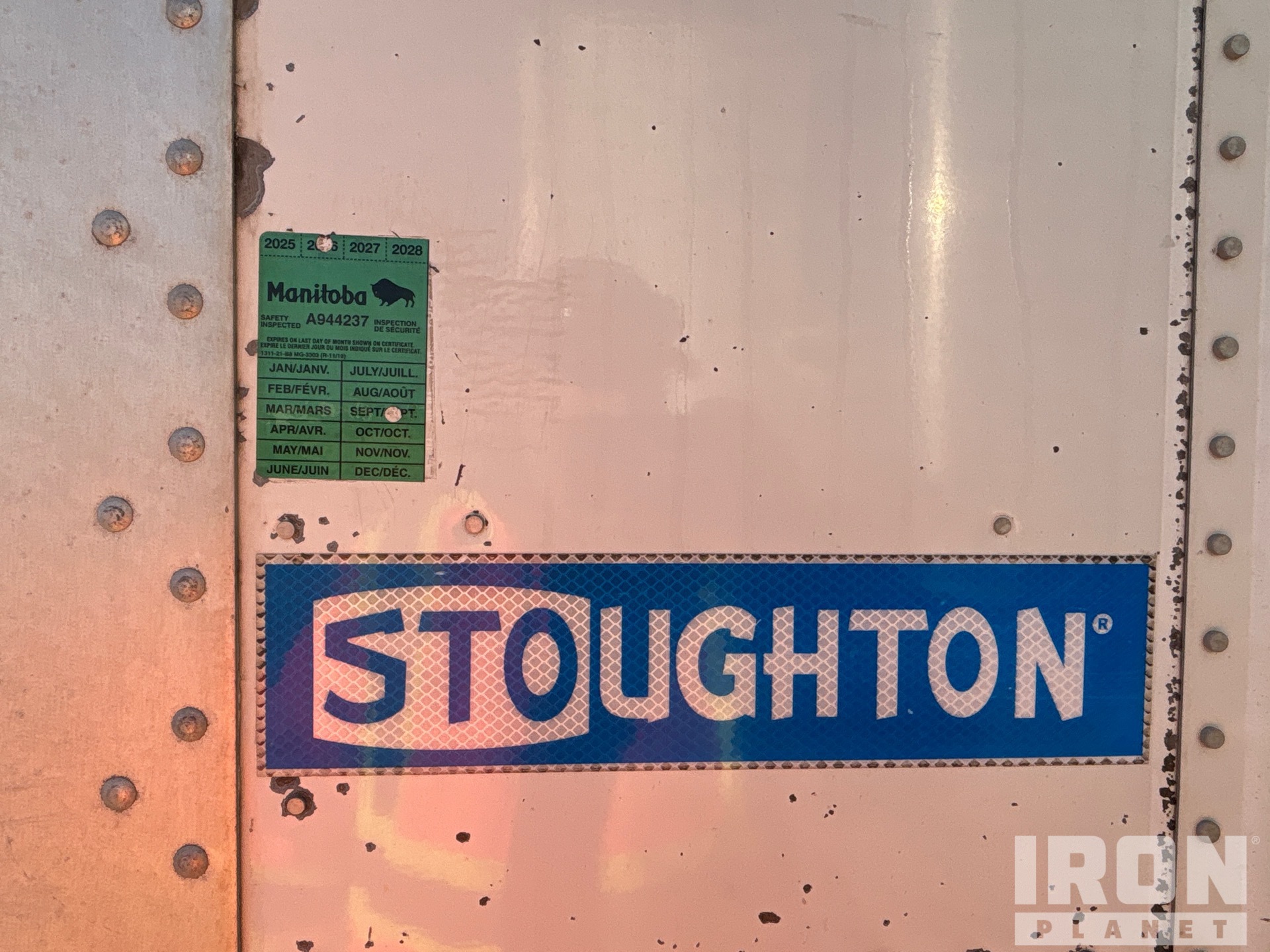 2011 Stoughton 53 ft x 102 in T/A