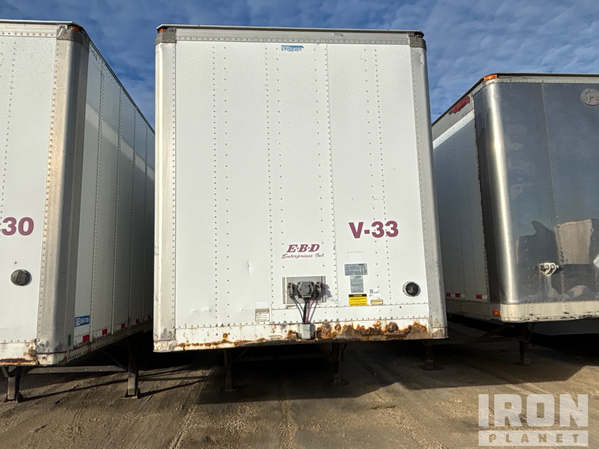2011 Stoughton 53 ft x 102 in T/A