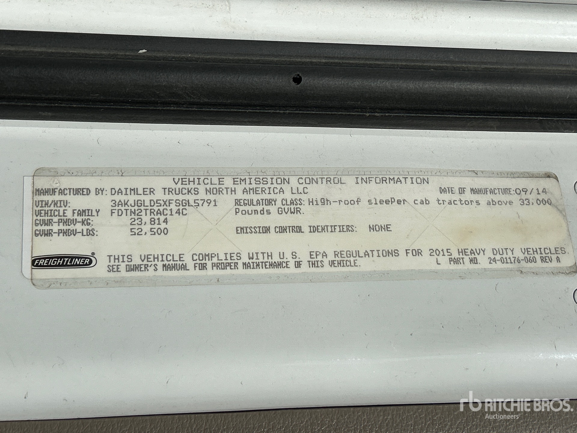 2015 Freightliner CASCADIA 125