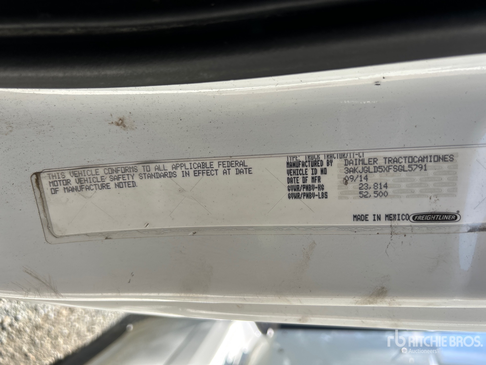 2015 Freightliner CASCADIA 125