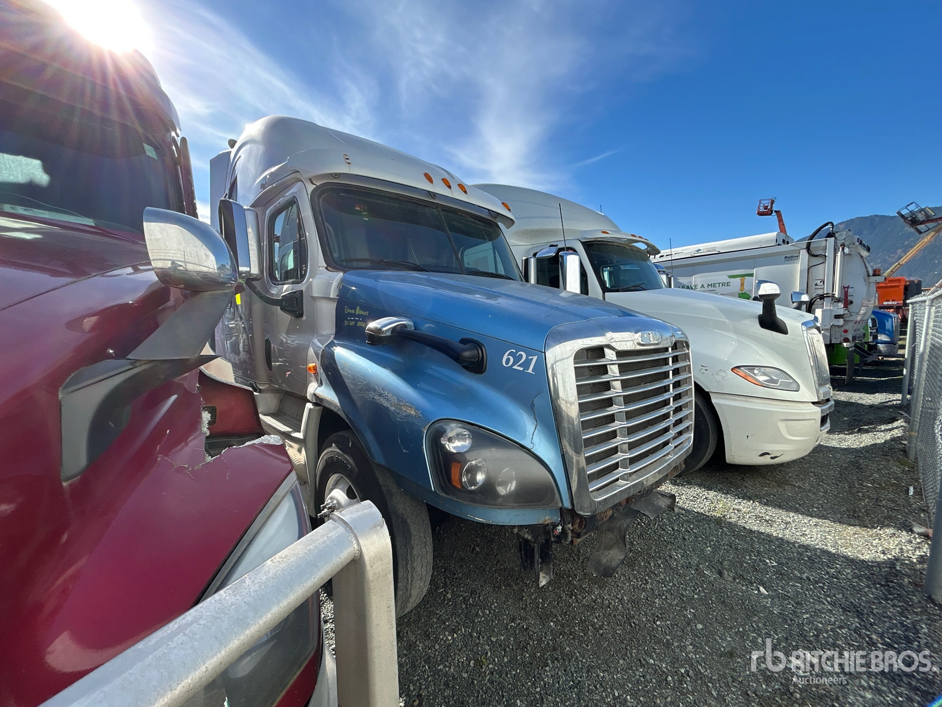 2015 Freightliner CASCADIA 125