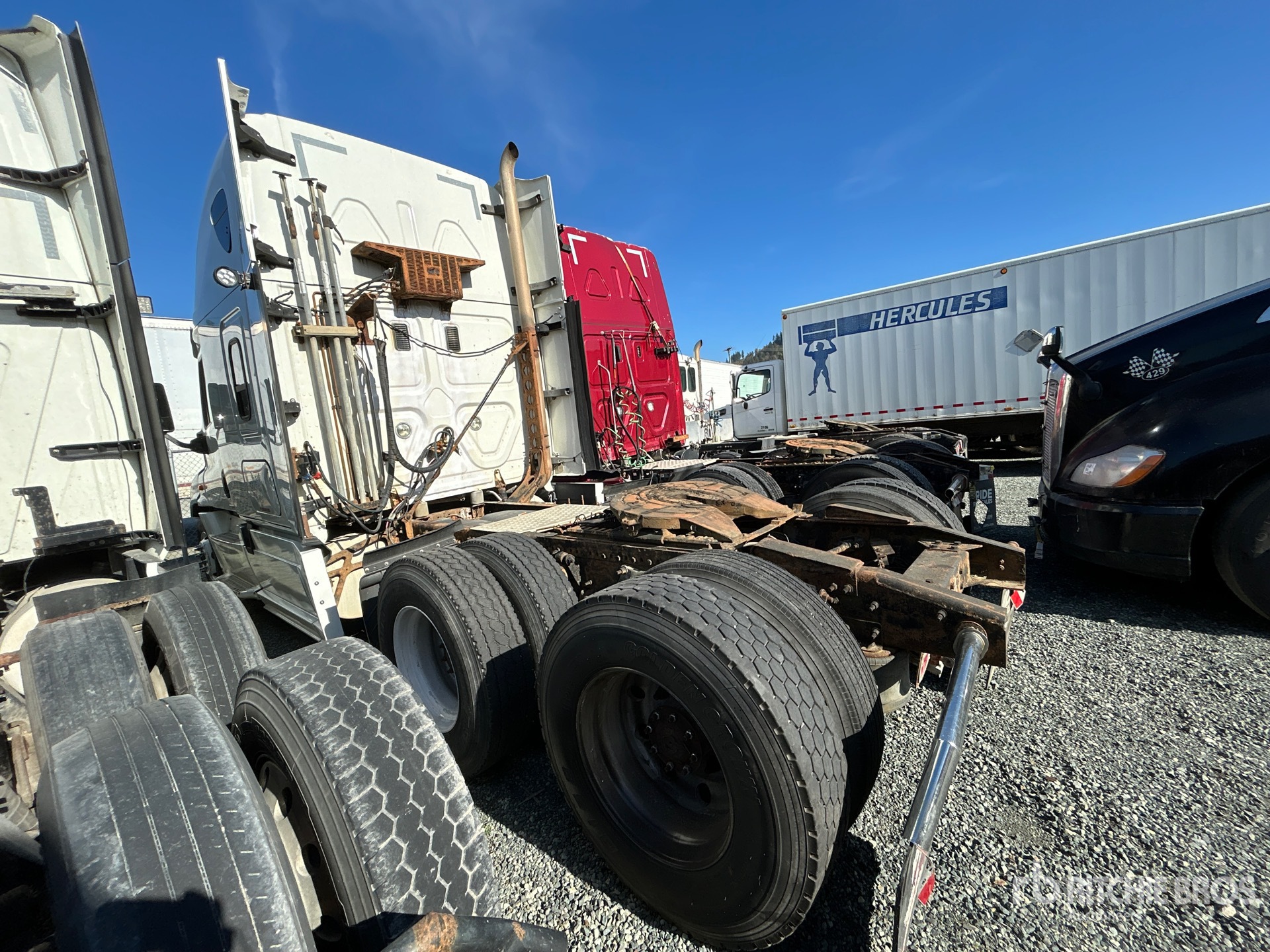 2015 Freightliner CASCADIA 125