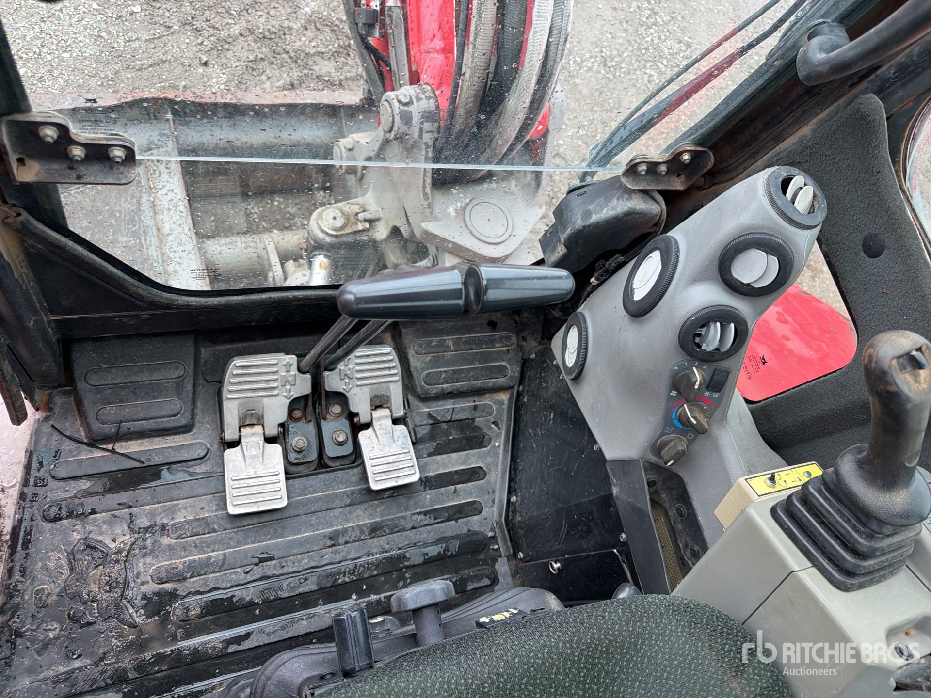 Bobcat E50EM