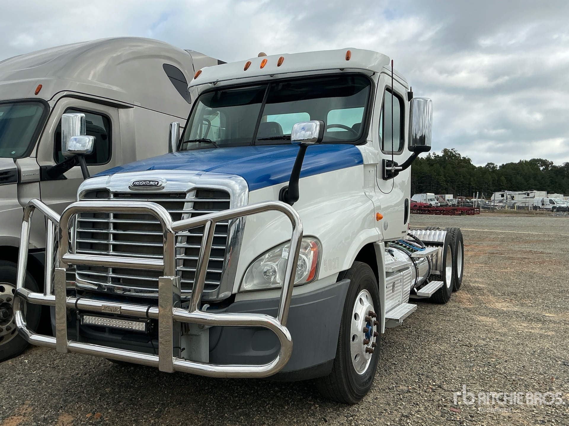 2012 Freightliner CASCADIA 125